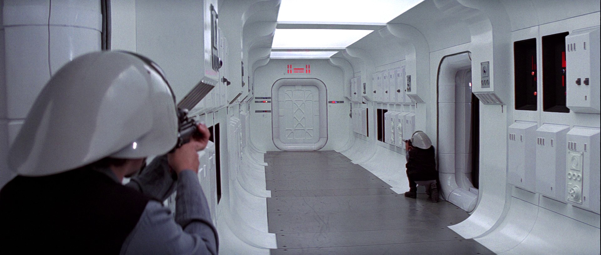 Star Wars: Episode IV - A New Hope (1977) —  shot,  lighting