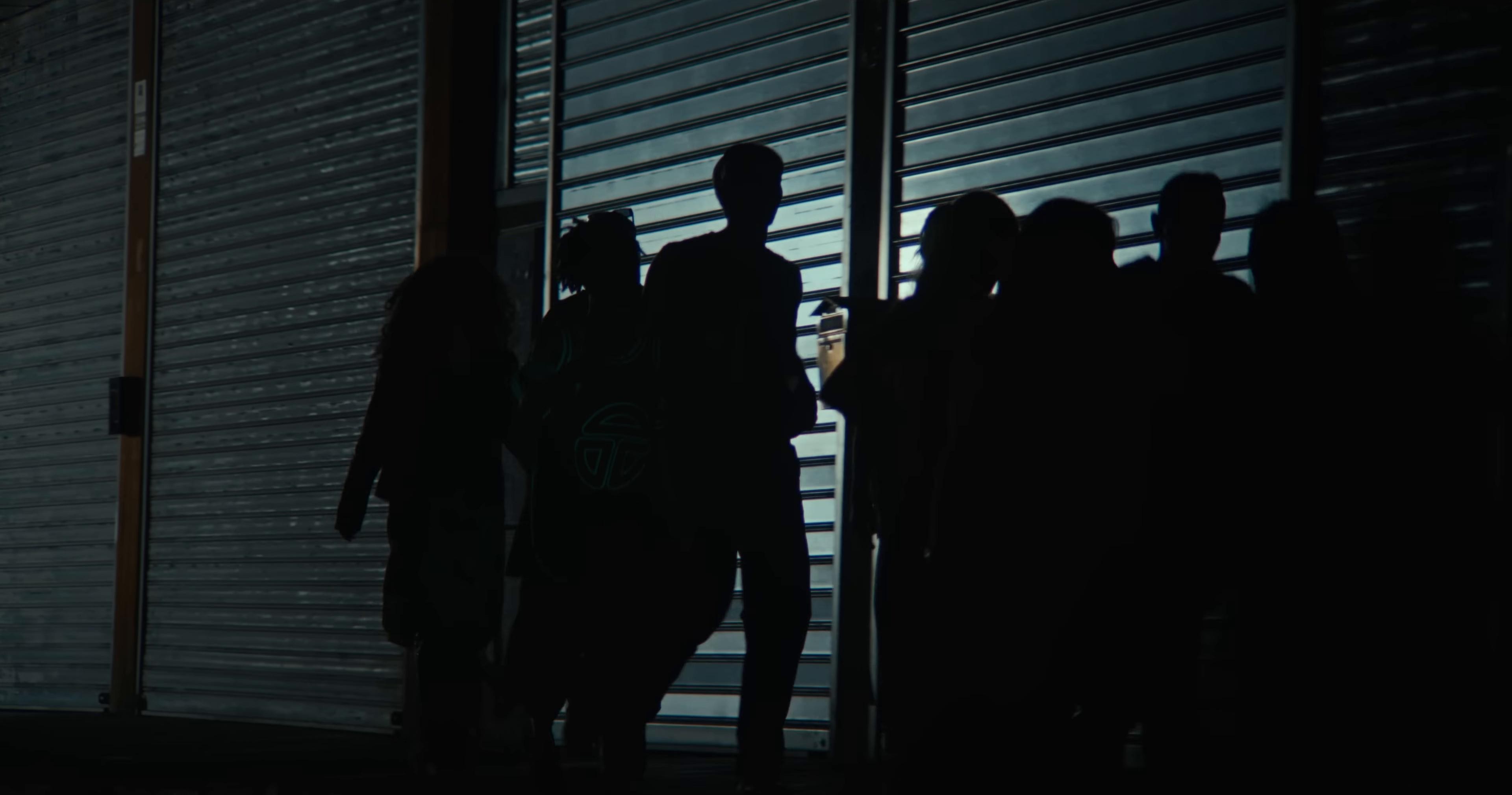 Apego Feroz (2025) —  shot,  lighting