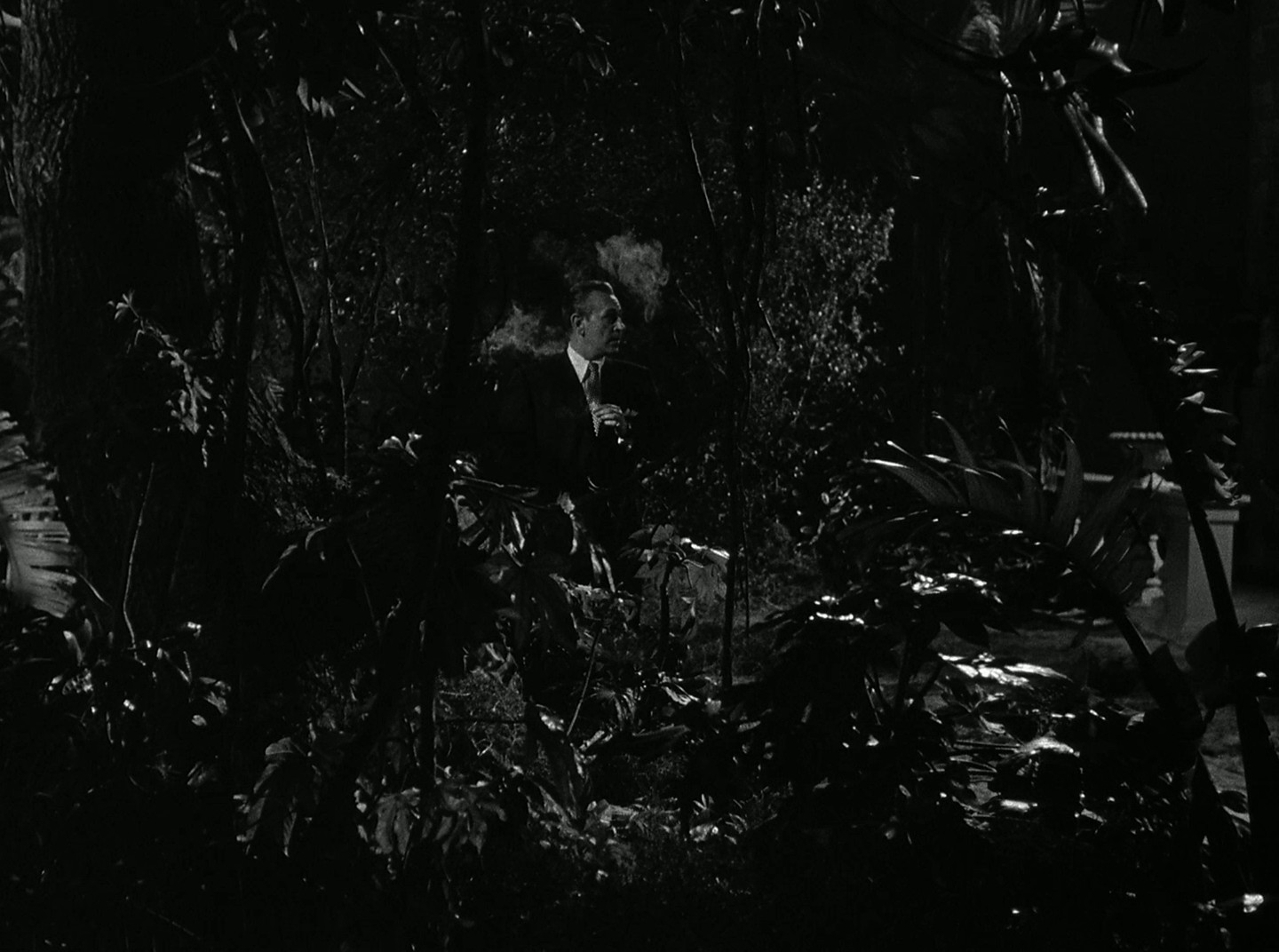 Johnny Allegro (1949) —  shot,  lighting