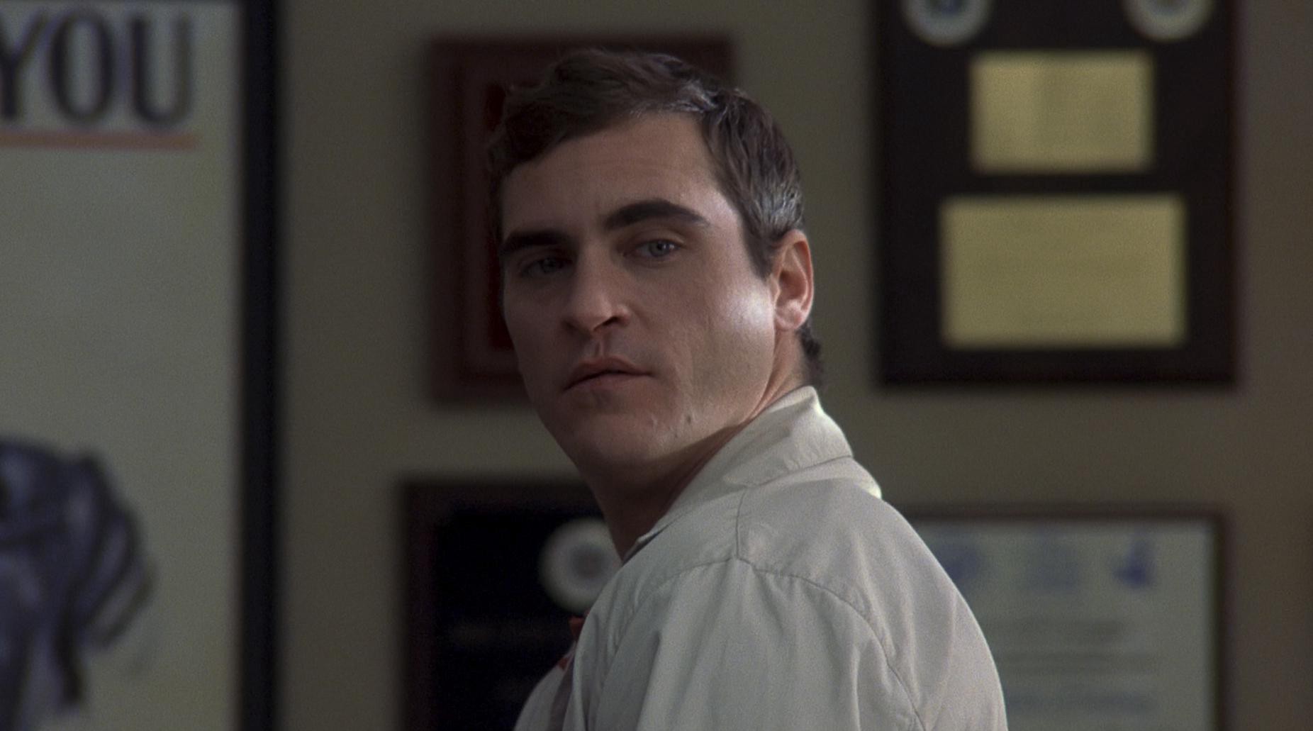 Signs (2002) —  shot,  lighting