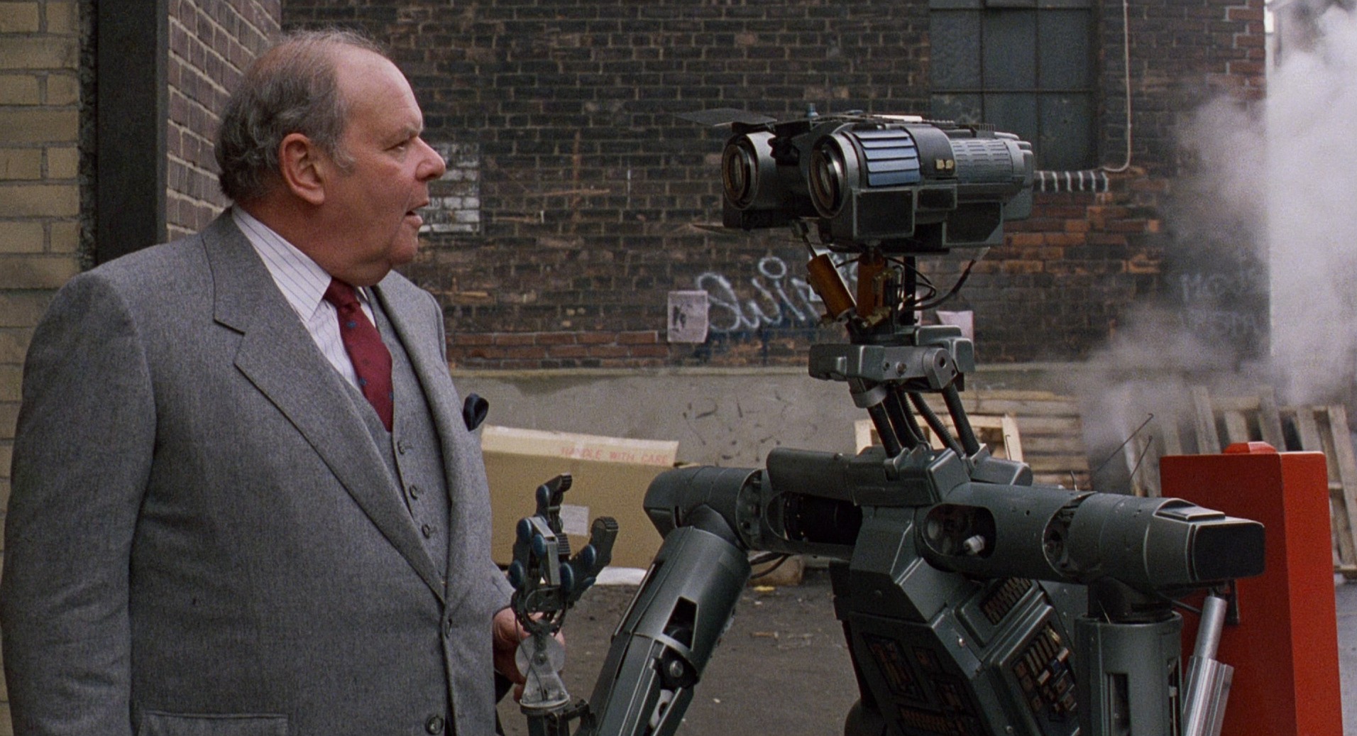 Short Circuit 2 (1988) —  shot,  lighting