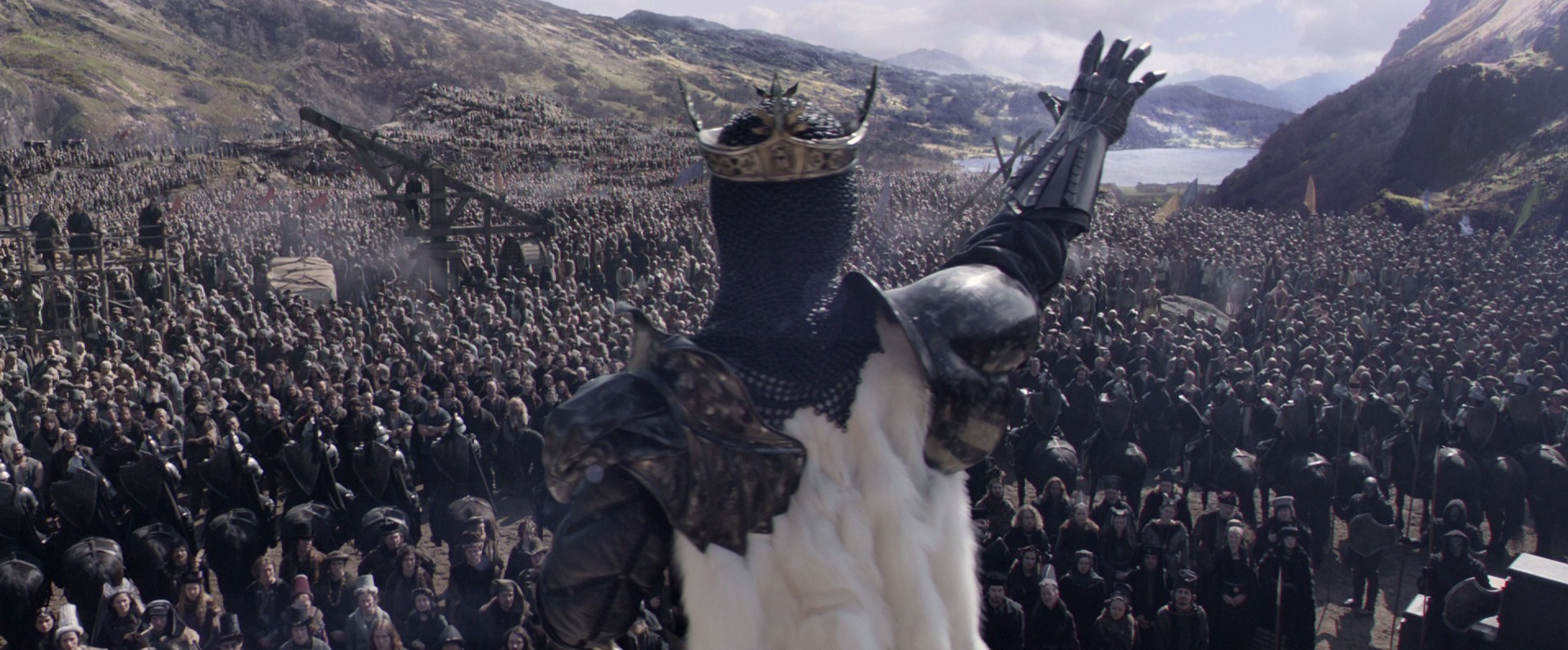 King Arthur: Legend of the Sword (2017) —  shot,  lighting