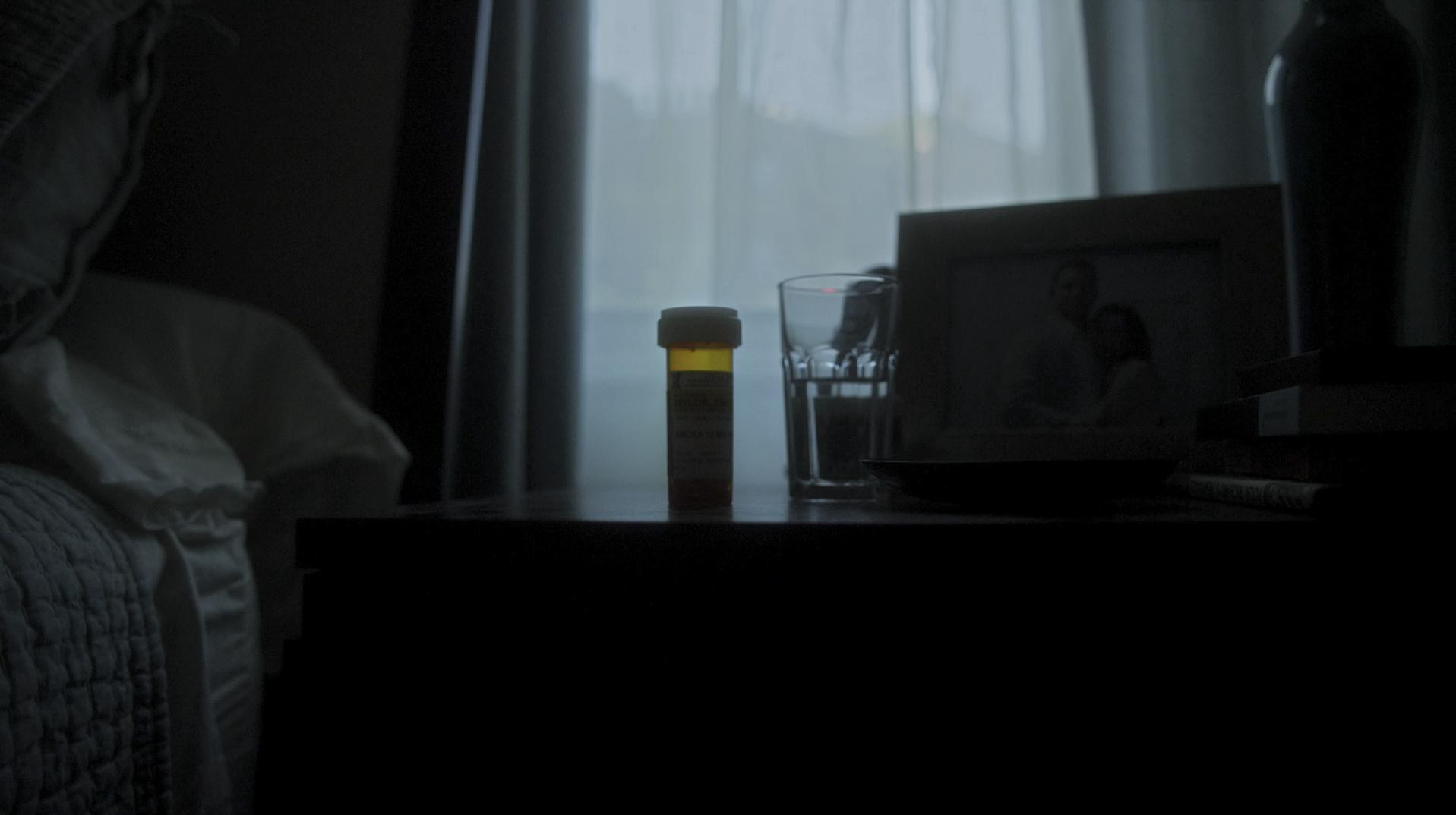 Side Effects (2013) —  shot,  lighting
