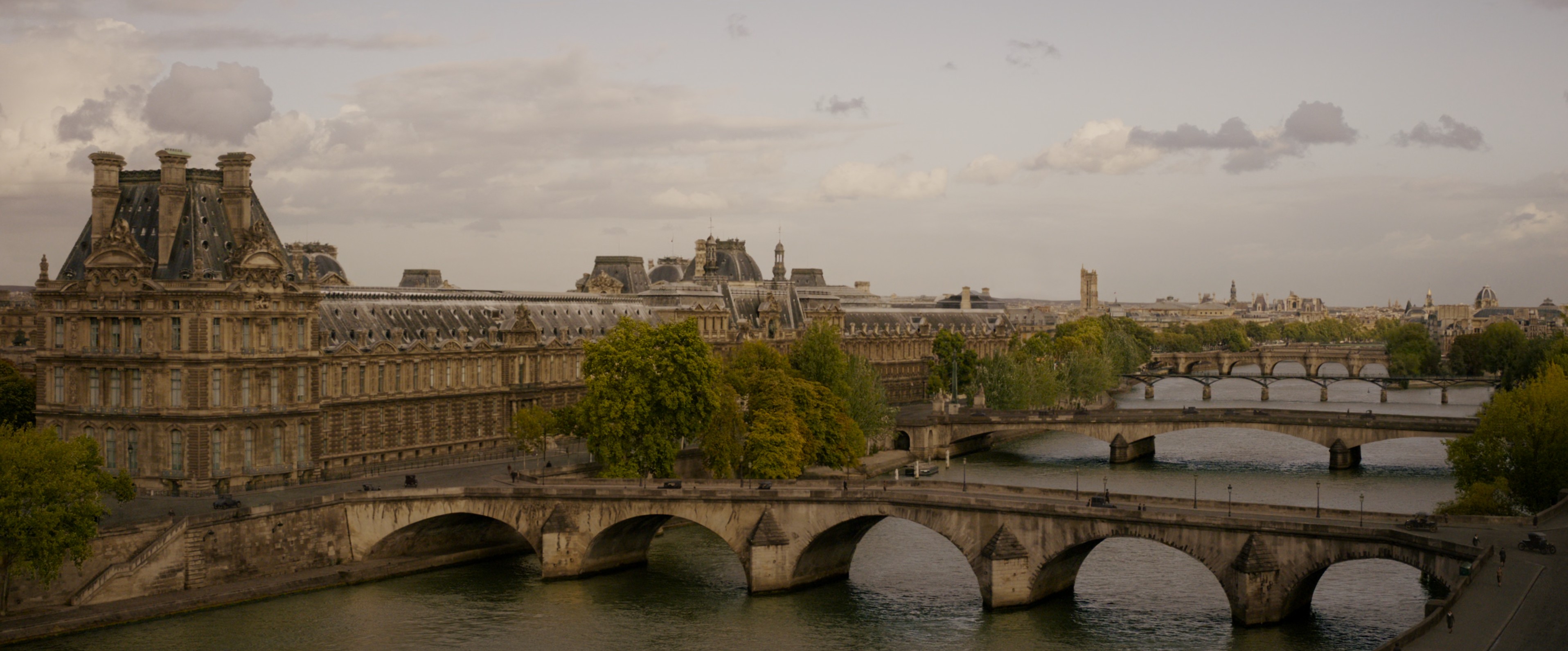 Fantastic Beasts: The Crimes of Grindelwald (2018) —  shot,  lighting