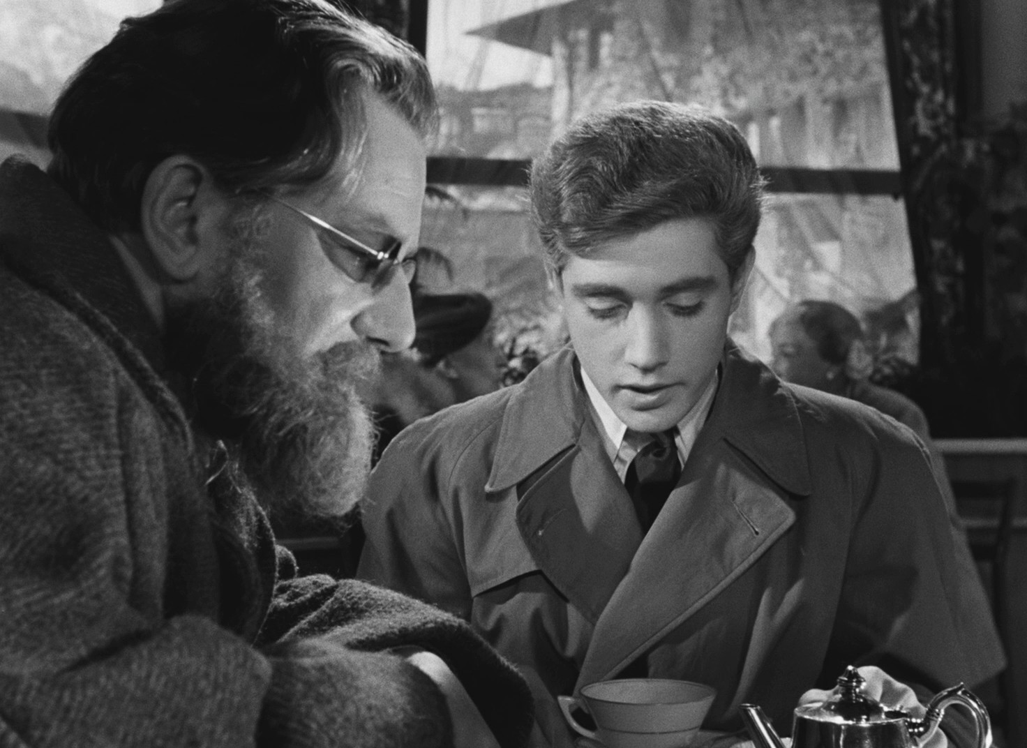 On Trial (1954) —  shot,  lighting