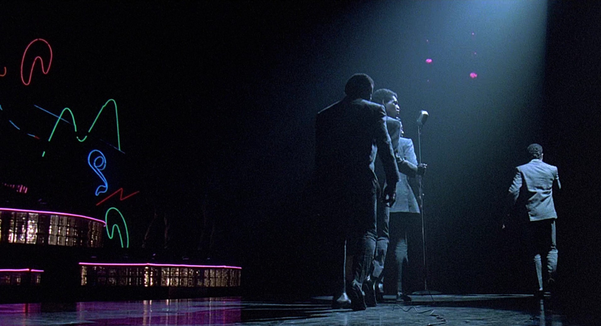 Streets of Fire (1984) —  shot,  lighting
