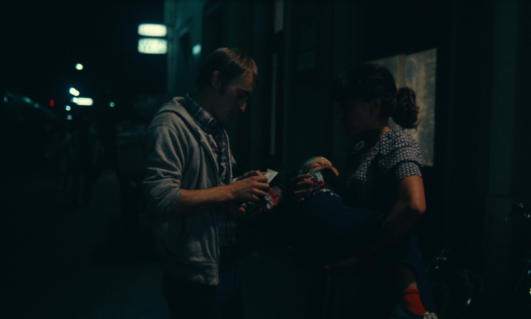 Le plein de super (1976) —  shot,  lighting