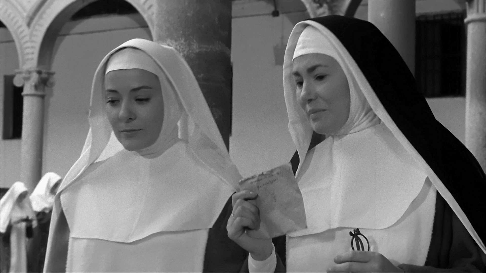 Viridiana (1961) —  shot,  lighting