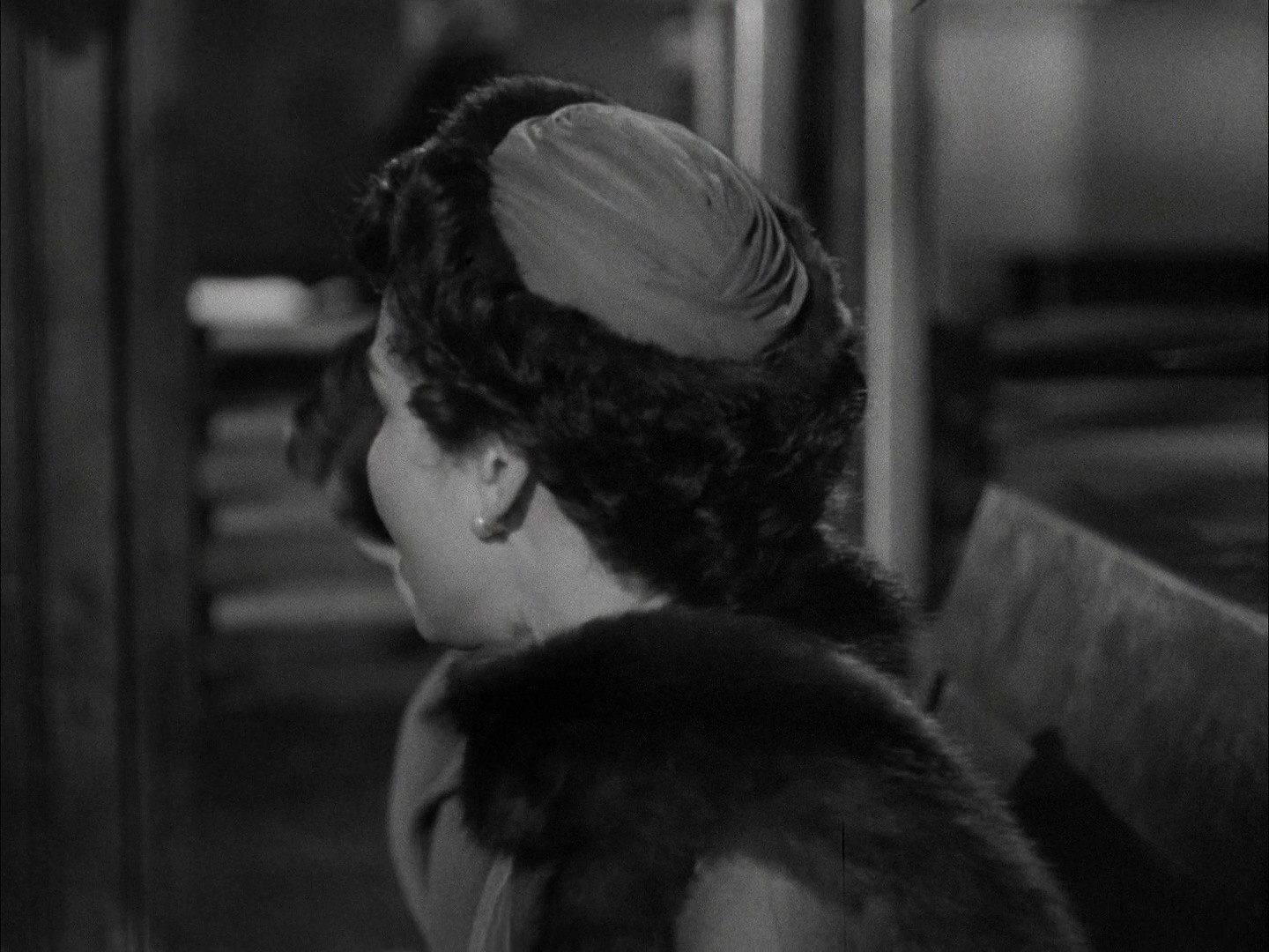 Terminal Station (1954) —  shot,  lighting