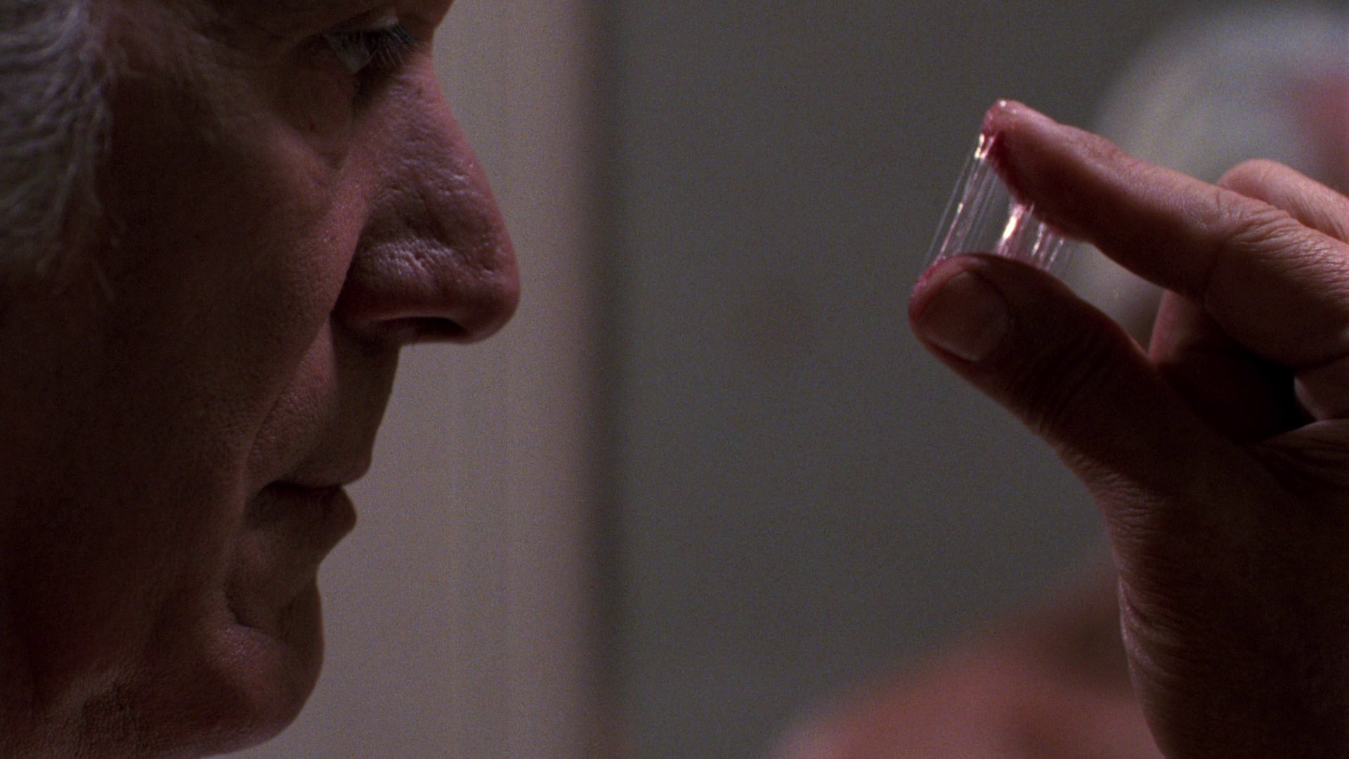 Cronos (1993) —  shot,  lighting