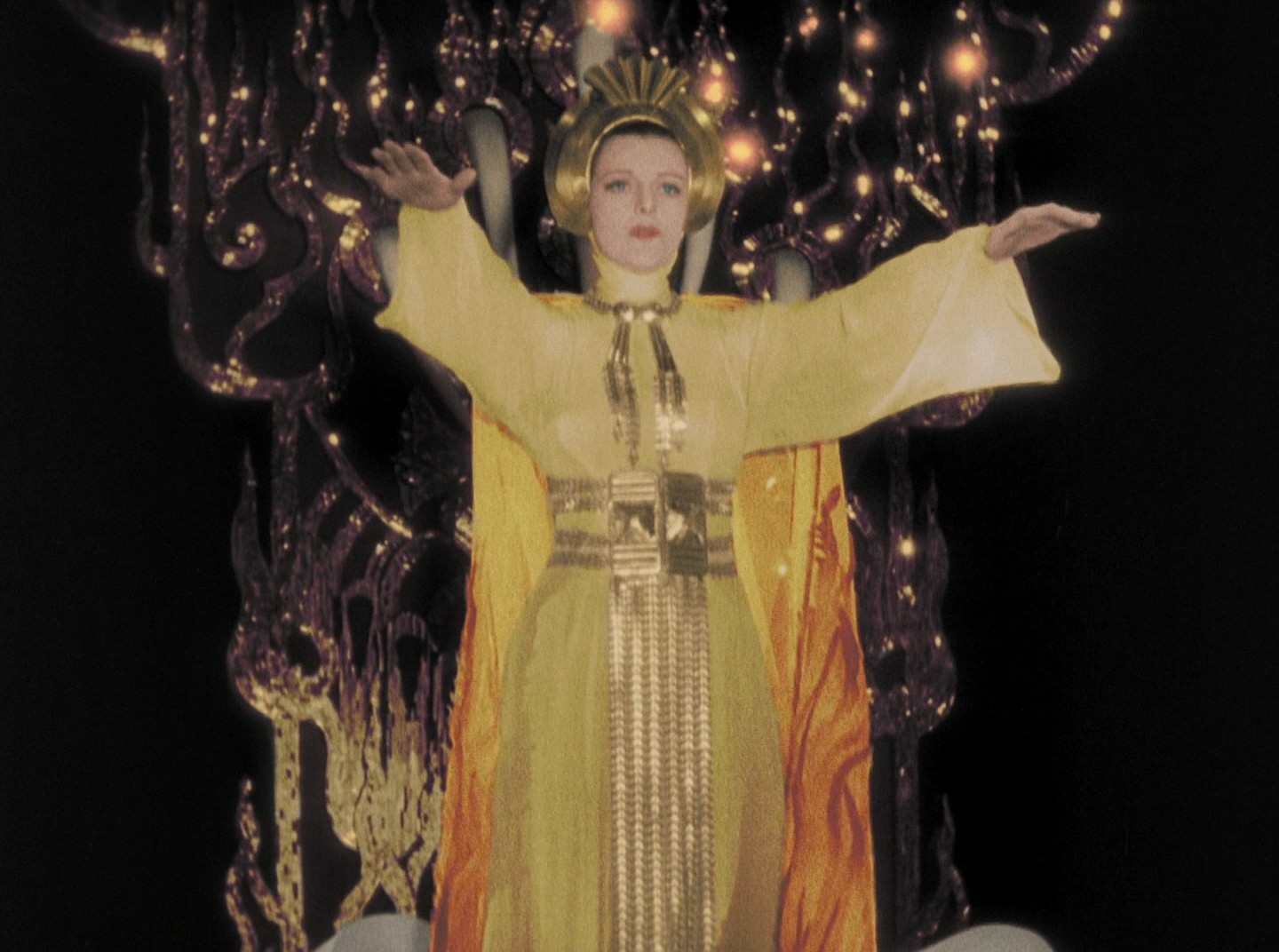 She (1935) —  shot,  lighting