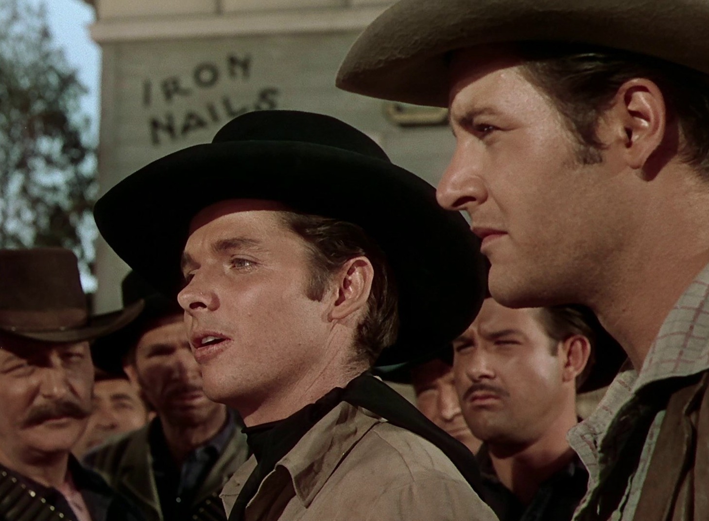 Kansas Raiders (1950) —  shot,  lighting