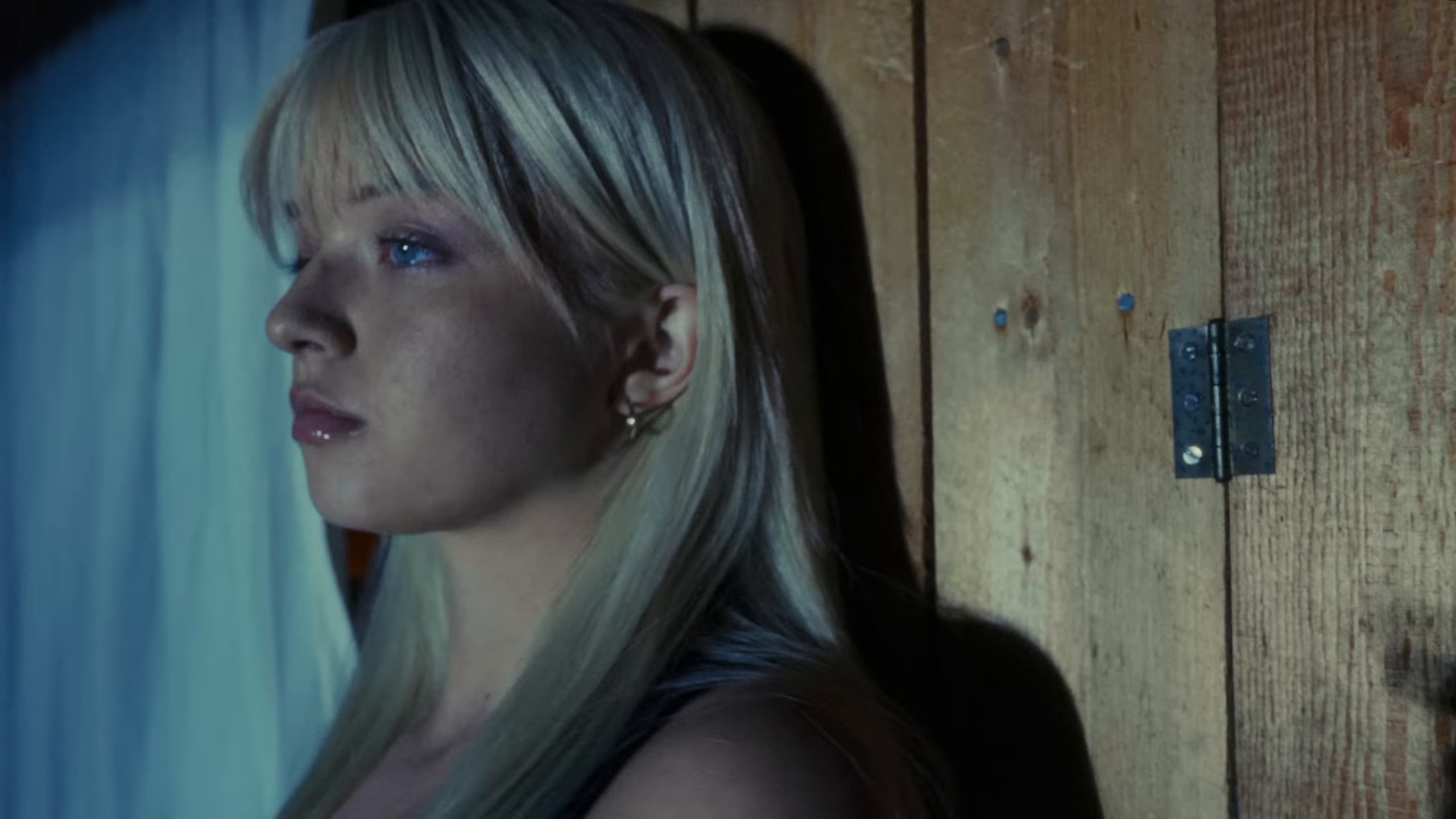 La Chica-cá (2024) —  shot,  lighting