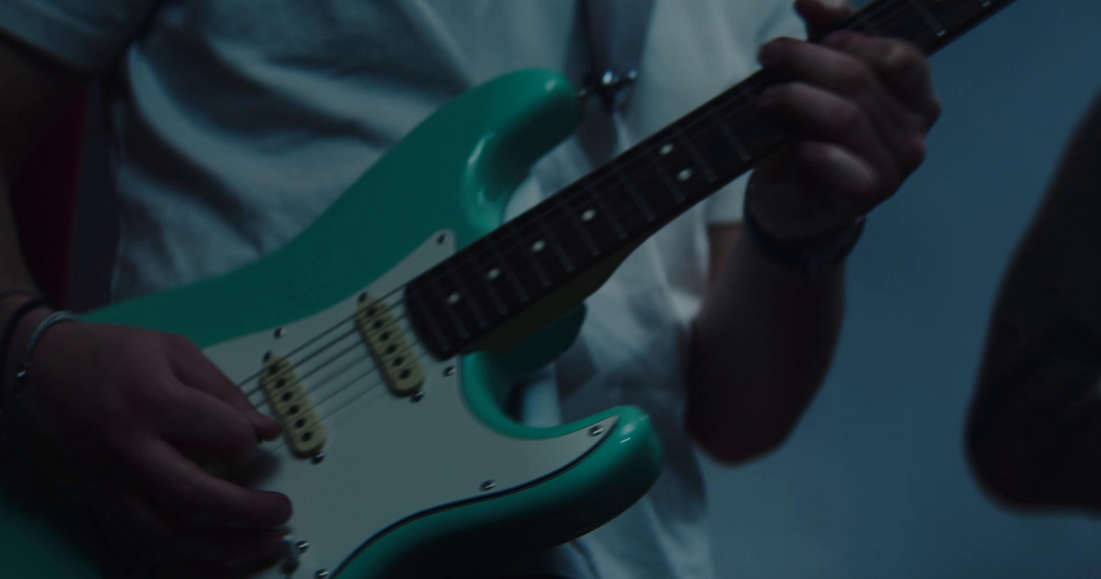 Hollywood (2025) —  shot,  lighting