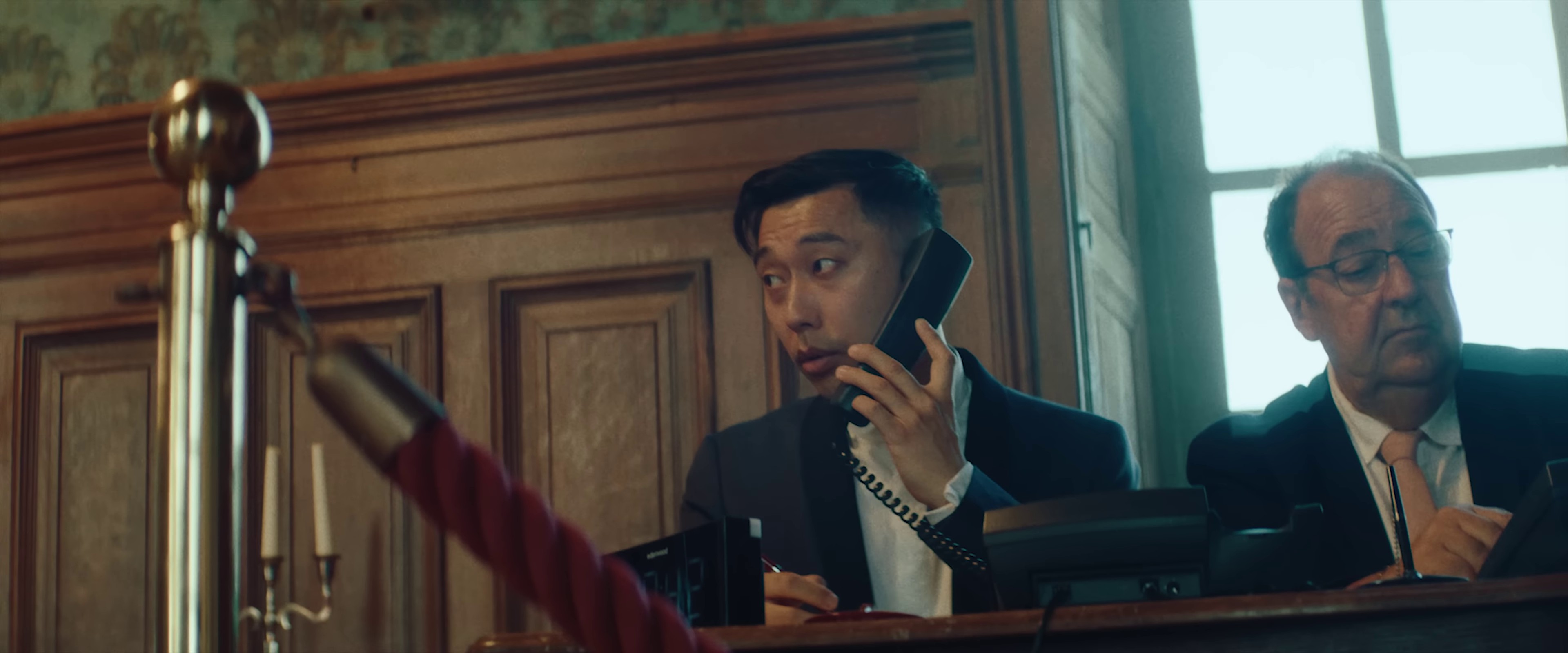 Fais de l'argent (2022) —  shot,  lighting