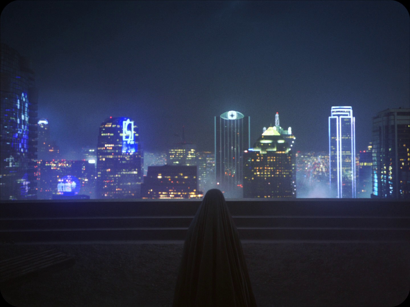 A Ghost Story (2017) —  shot,  lighting