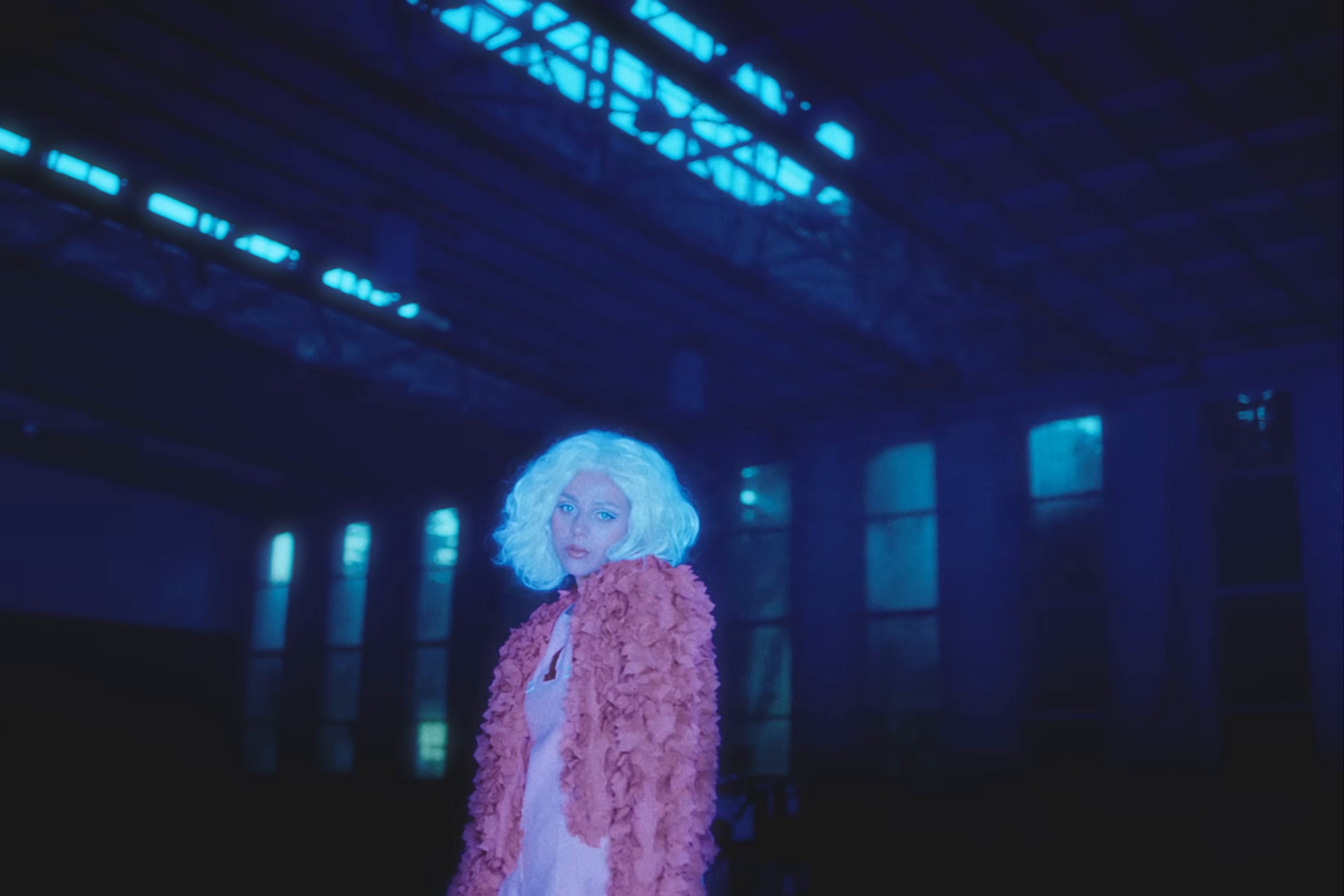 We Don't Get Along  (2025) —  shot,  lighting