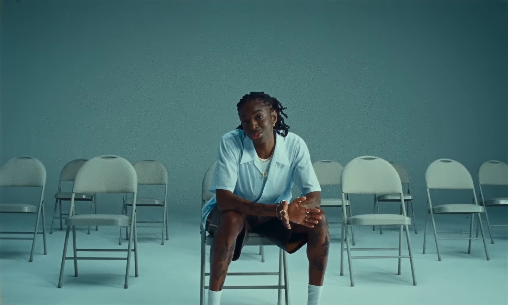 GIRLS! (2025) —  shot,  lighting