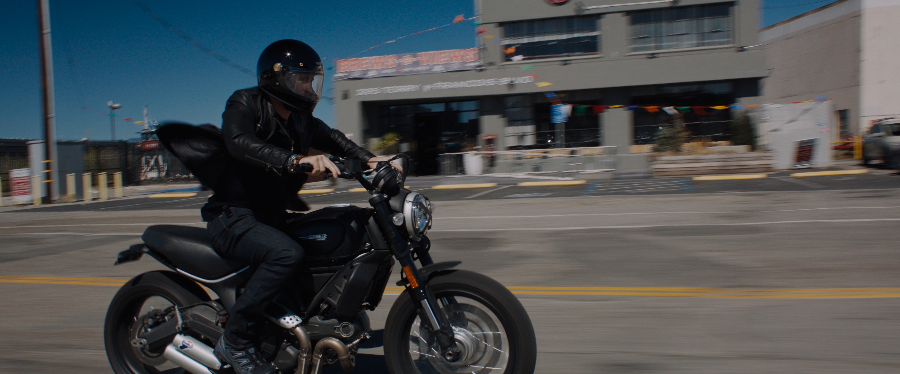 Venom (2018) —  shot,  lighting