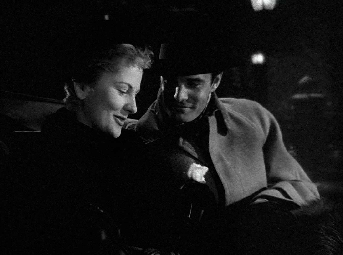 Letter from an Unknown Woman (1948) —  shot,  lighting