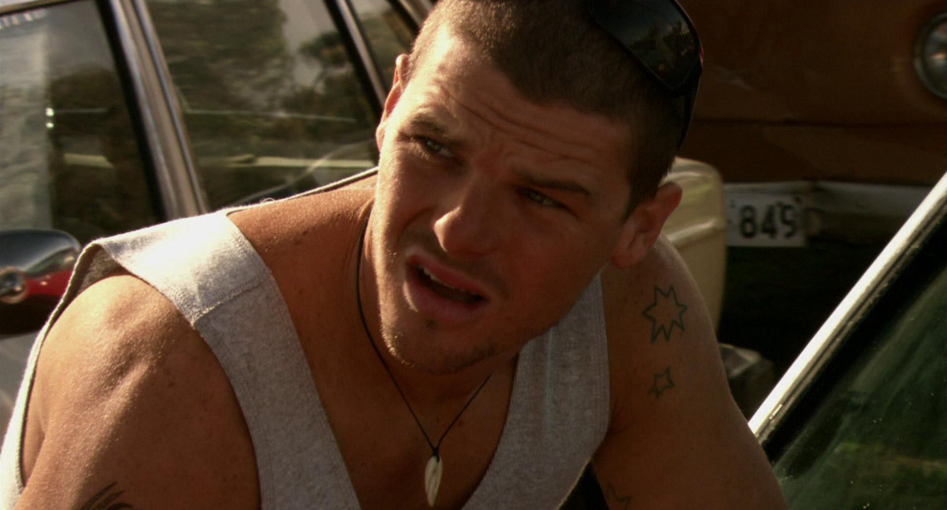 Wolf Creek (2005) —  shot,  lighting