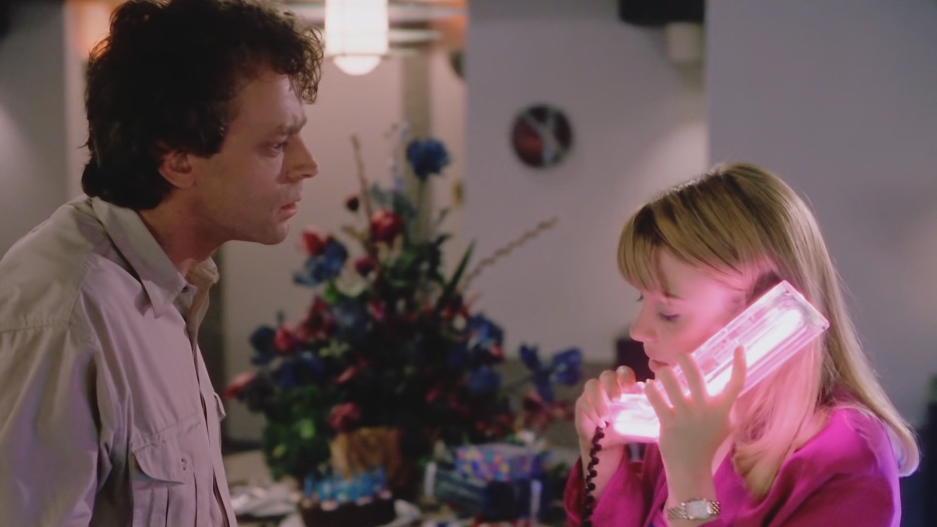 Spontaneous Combustion (1990) —  shot,  lighting