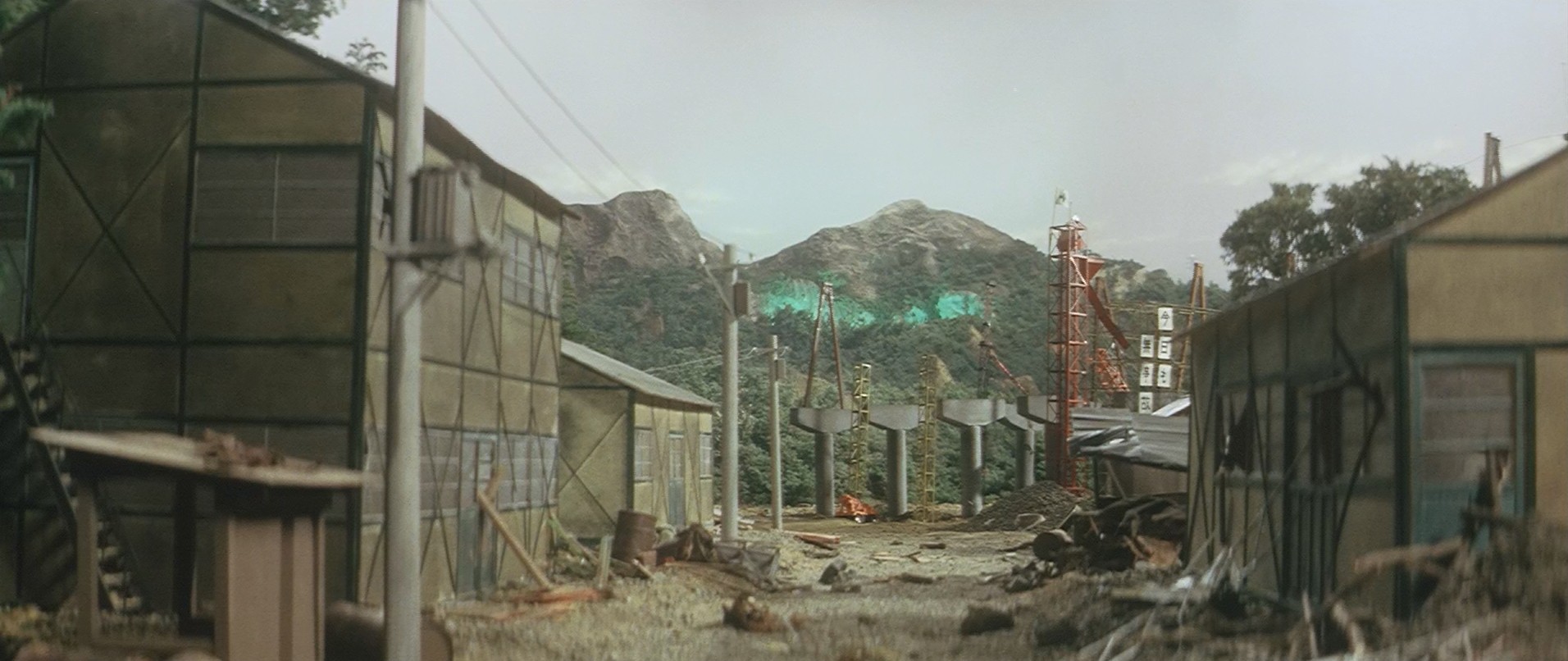 Daikaijû kûchûsen: Gamera tai Gyaosu (1967) —  shot,  lighting