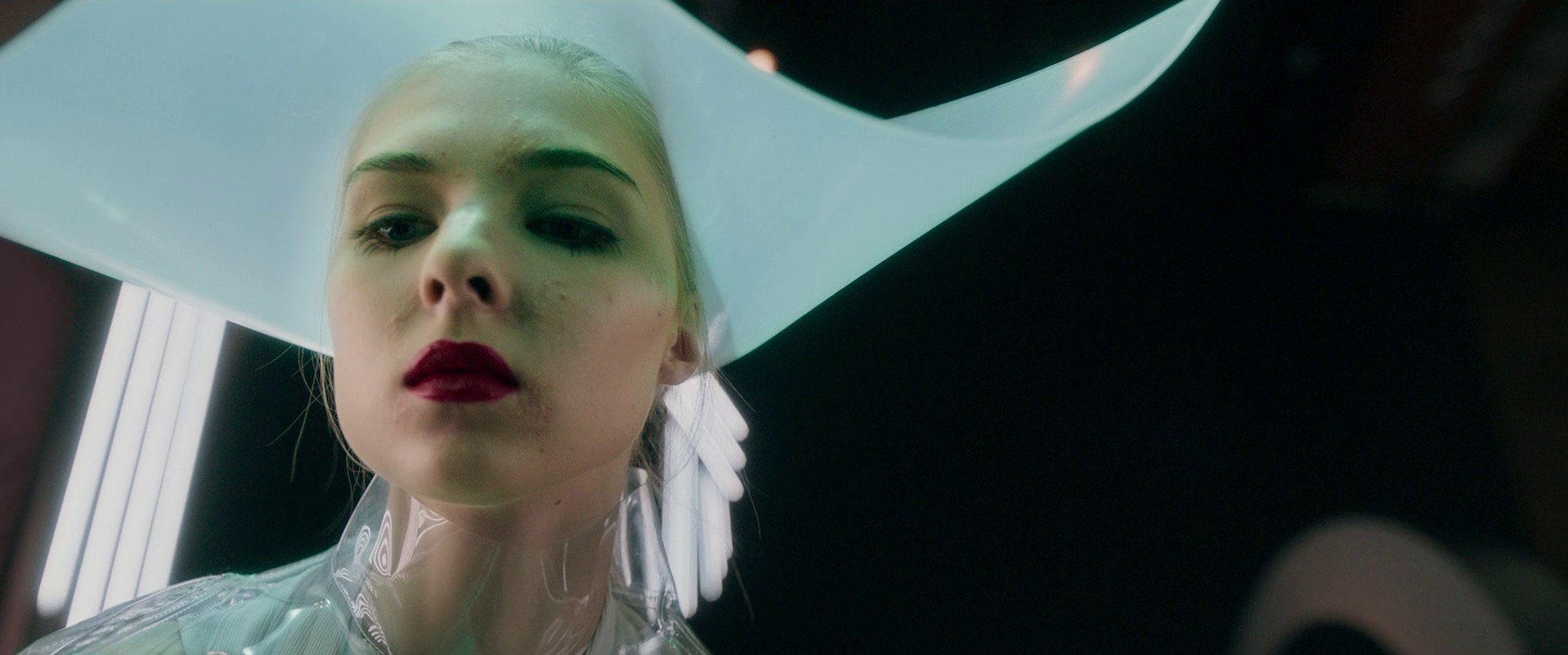 I Am Lying Now (2019) —  shot,  lighting