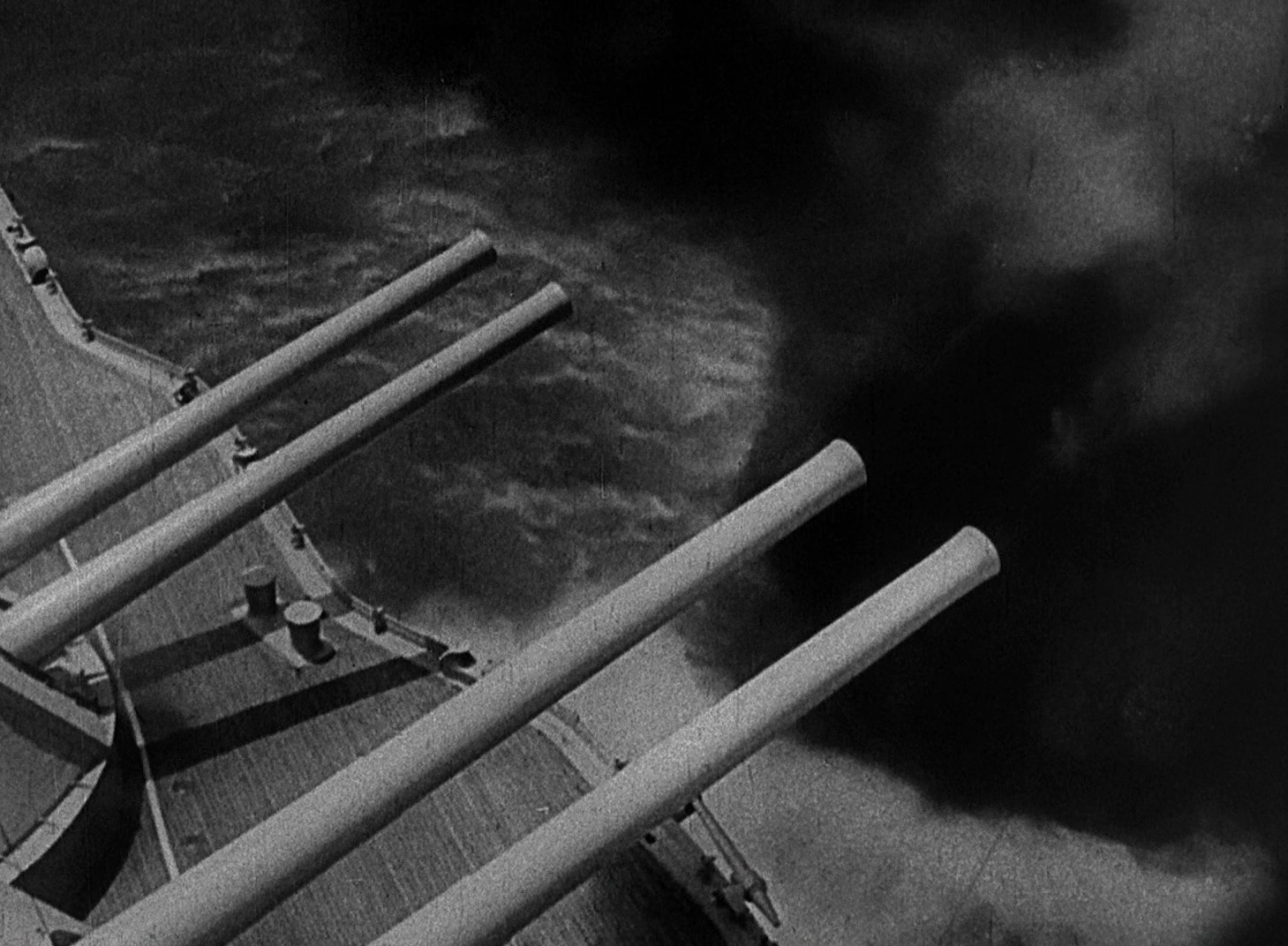 Wake Island (1942) —  shot,  lighting