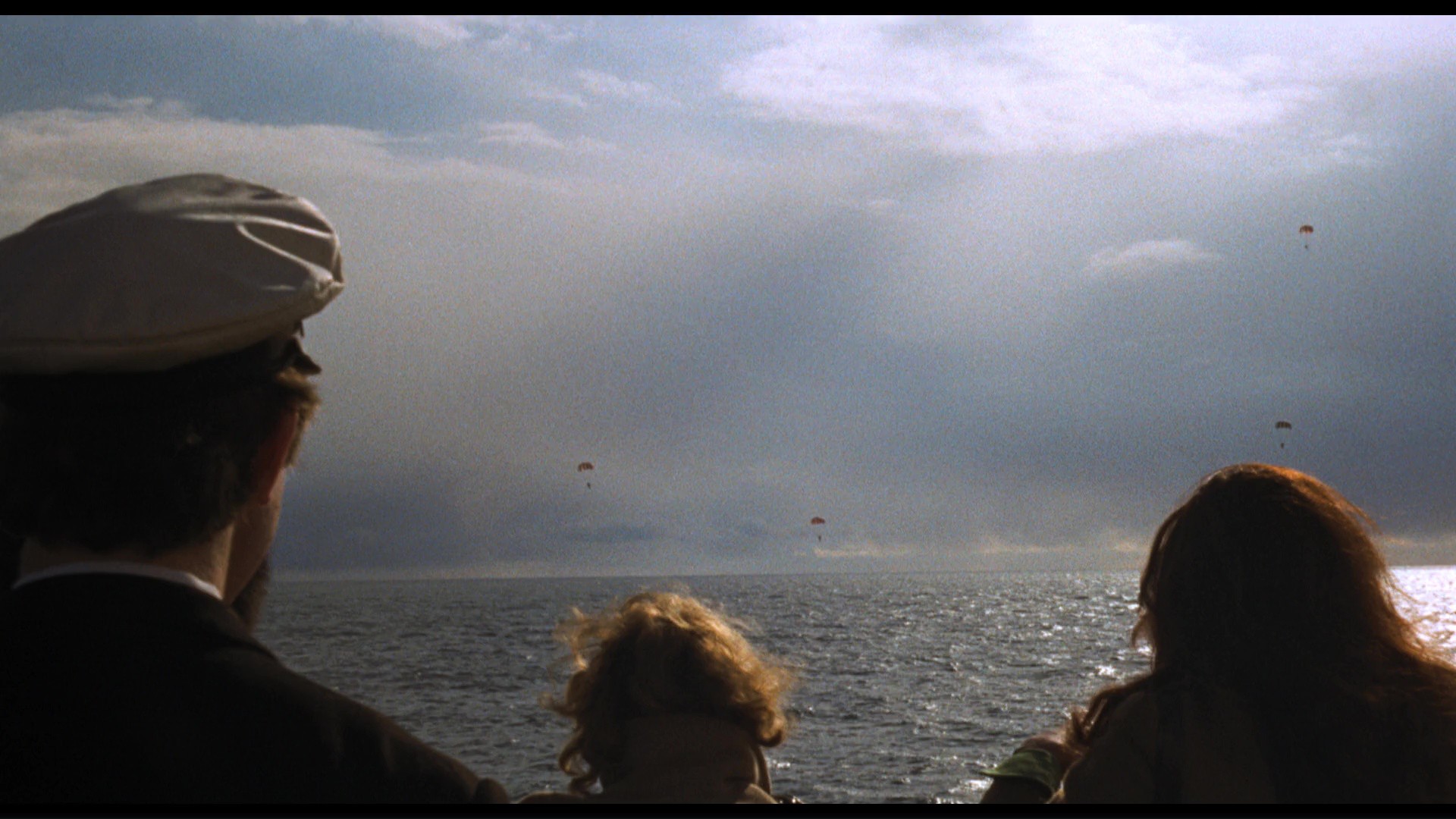 Juggernaut (1974) —  shot,  lighting