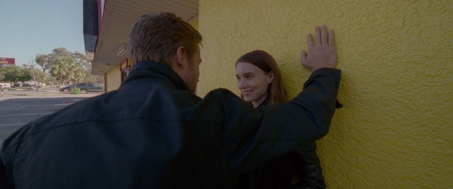 Song to Song (2017) —  shot,  lighting