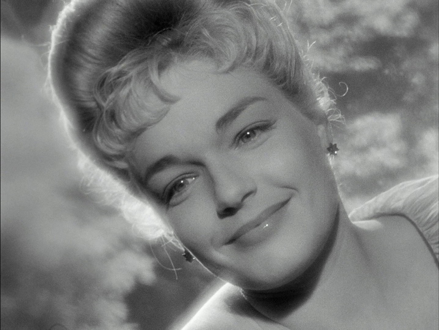 Golden Marie (1952) —  shot,  lighting