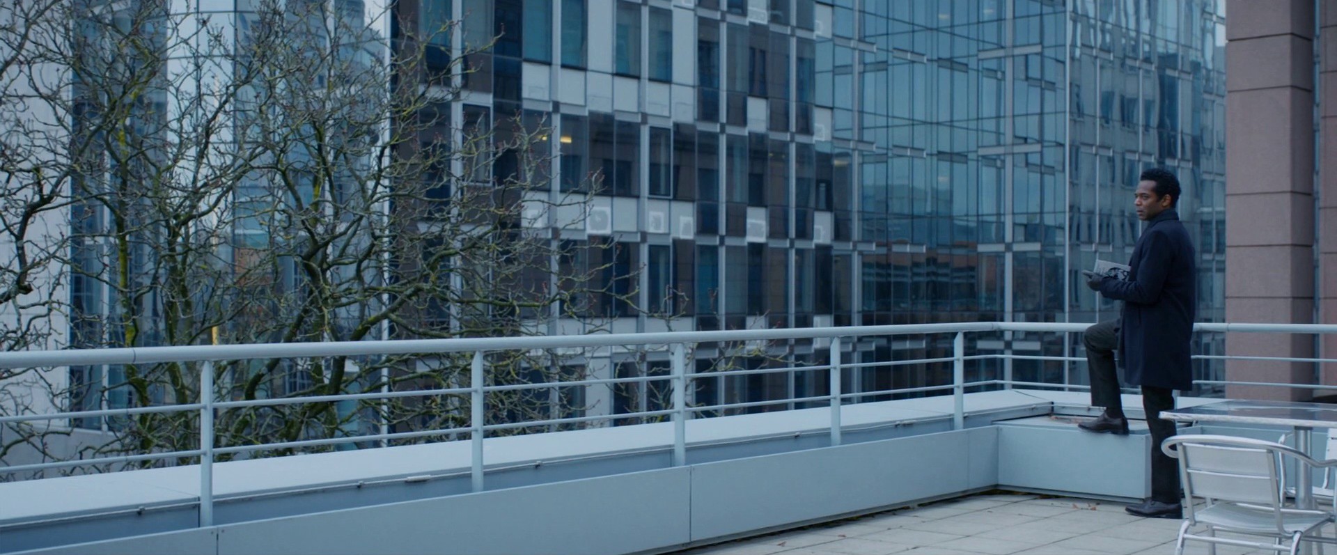 Le plus vieux métier du monde (2020) —  shot,  lighting