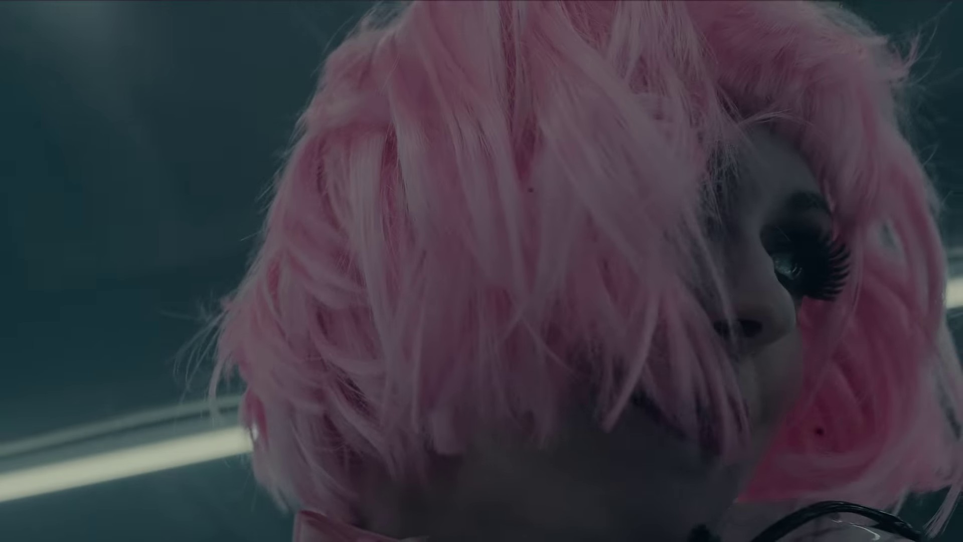 Kitty Girl  (2022) —  shot,  lighting