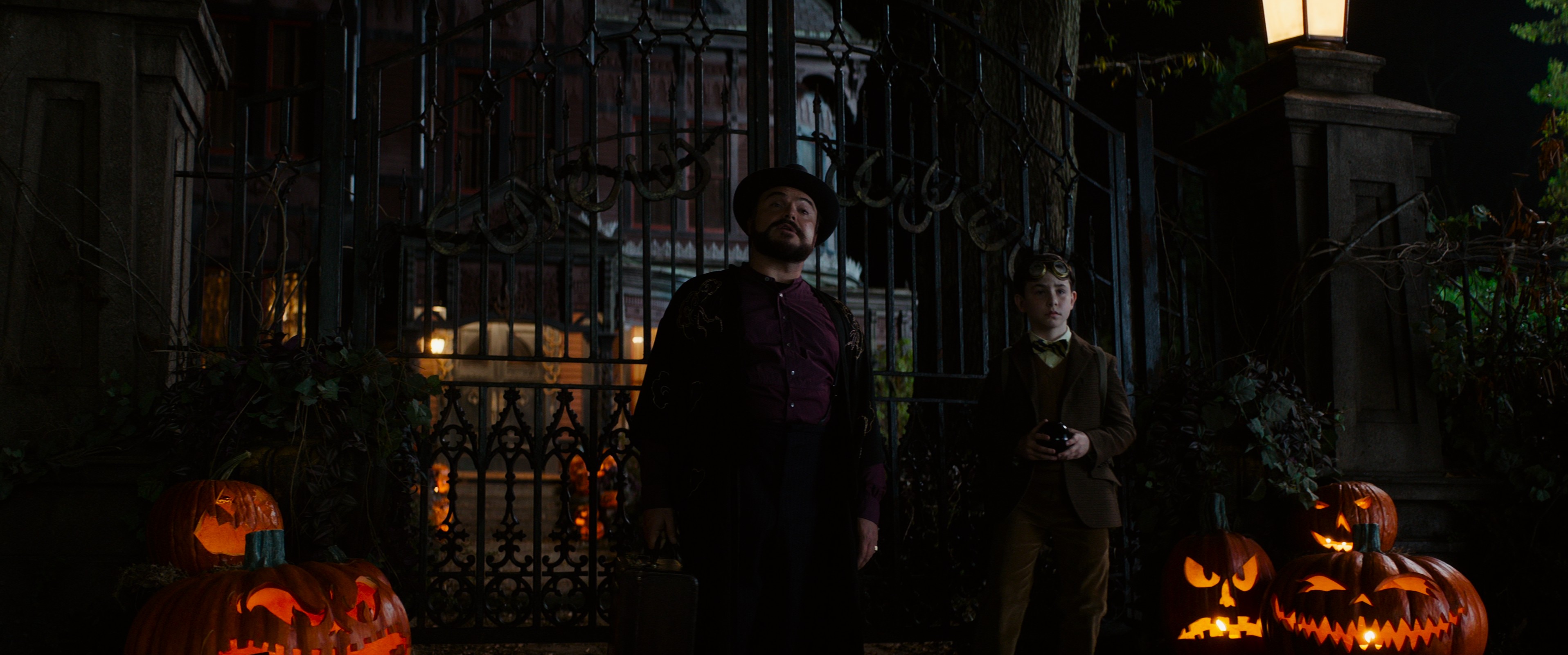 The House with a Clock in Its Walls (2018) —  shot,  lighting