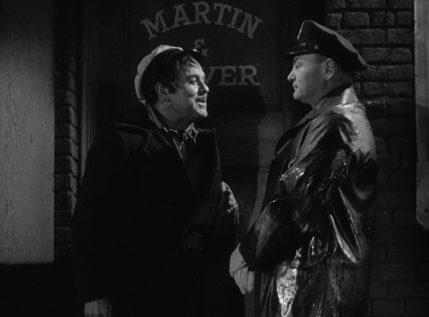 Horror Island (1941) —  shot,  lighting