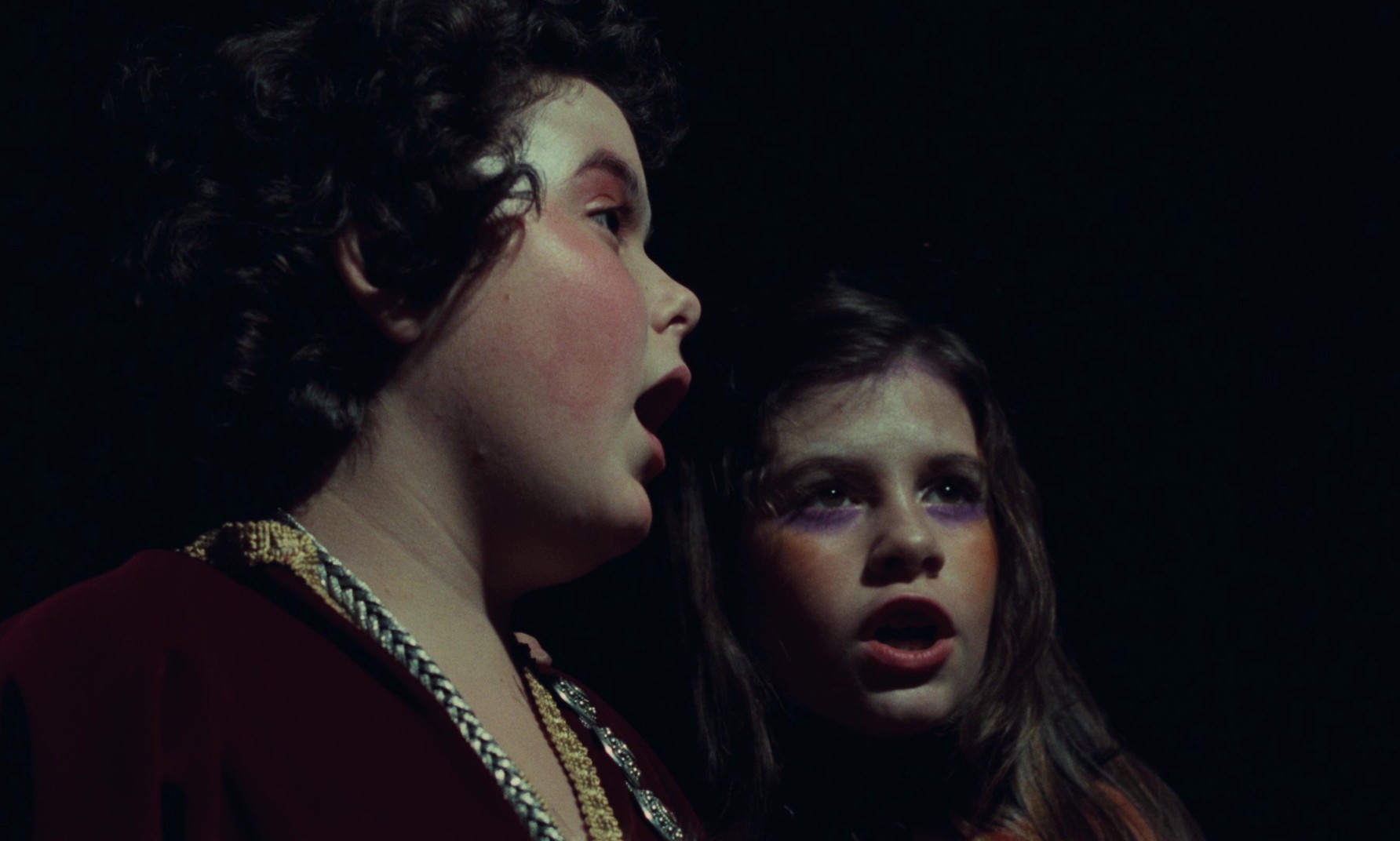 Black Moon (1975) —  shot,  lighting
