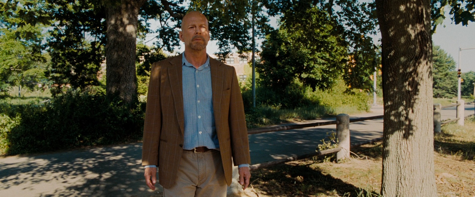 Surrogates (2009) —  shot,  lighting