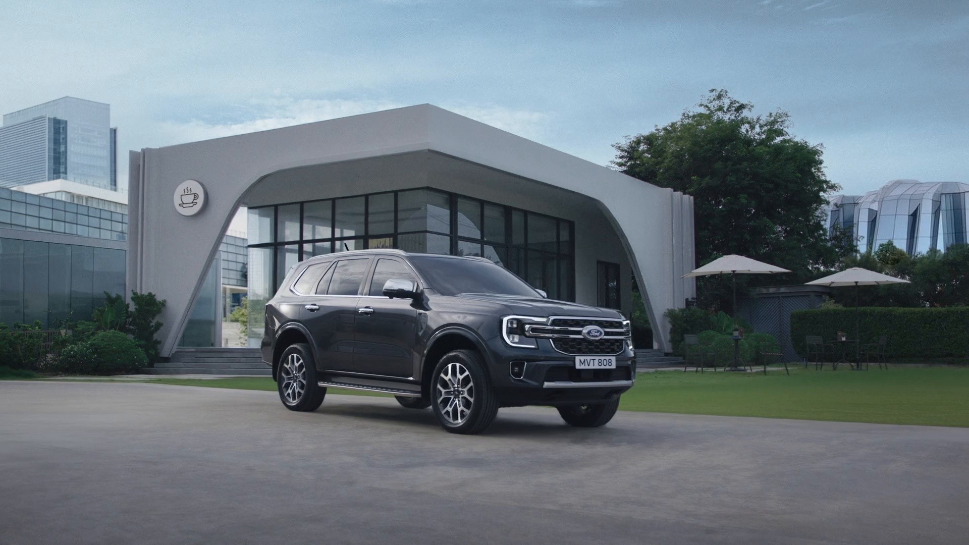 Everest : Ford (2024) —  shot,  lighting