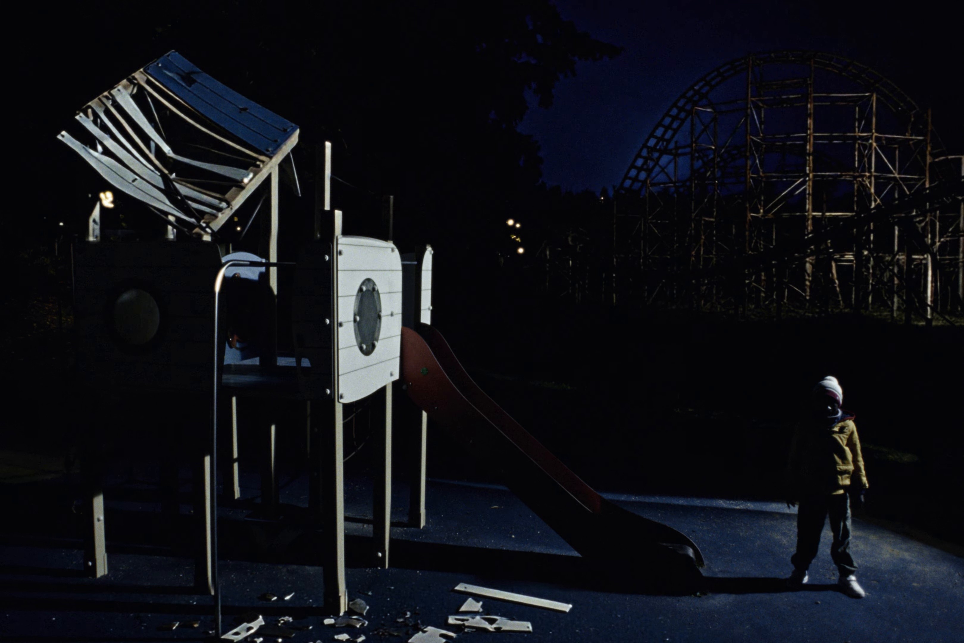 Fin de ce monde (2025) —  shot,  lighting