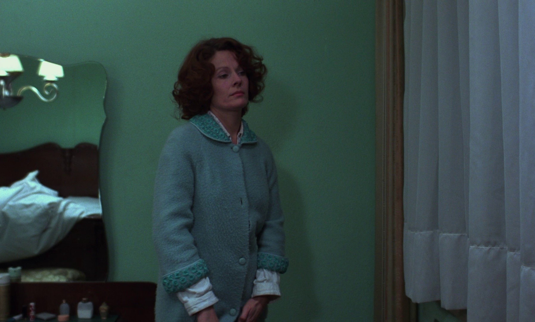 Jeanne Dielman, 23, quai du Commerce, 1080 Bruxelles (1976) —  shot,  lighting