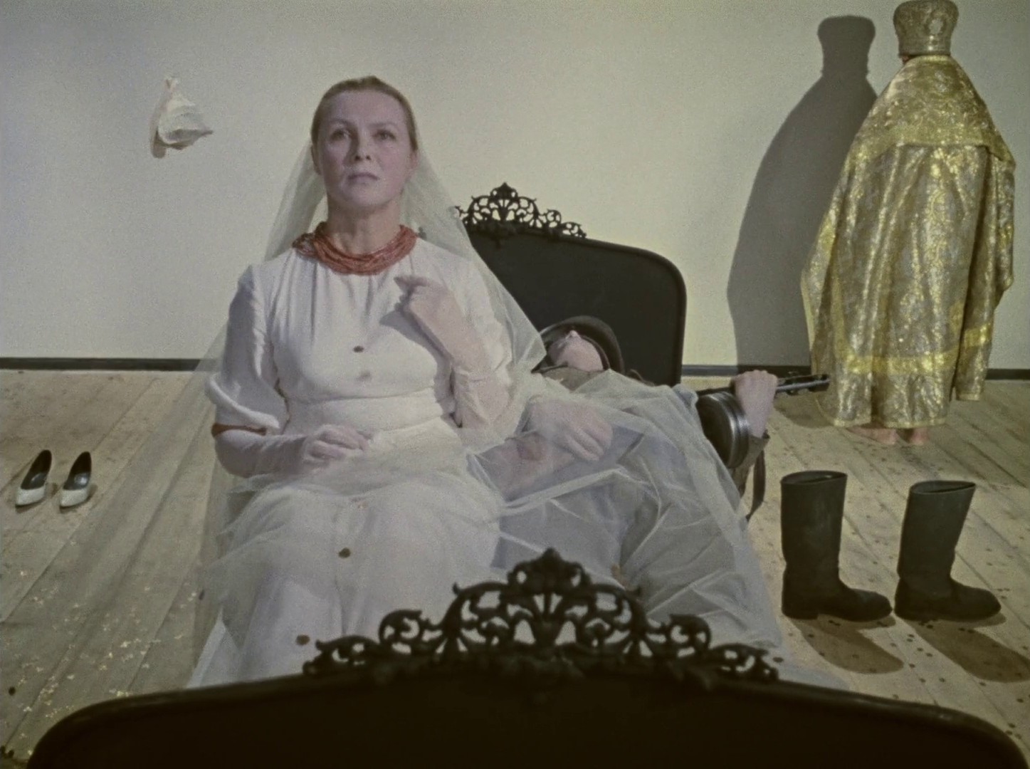 Kiyevskiye freski (1966) —  shot,  lighting