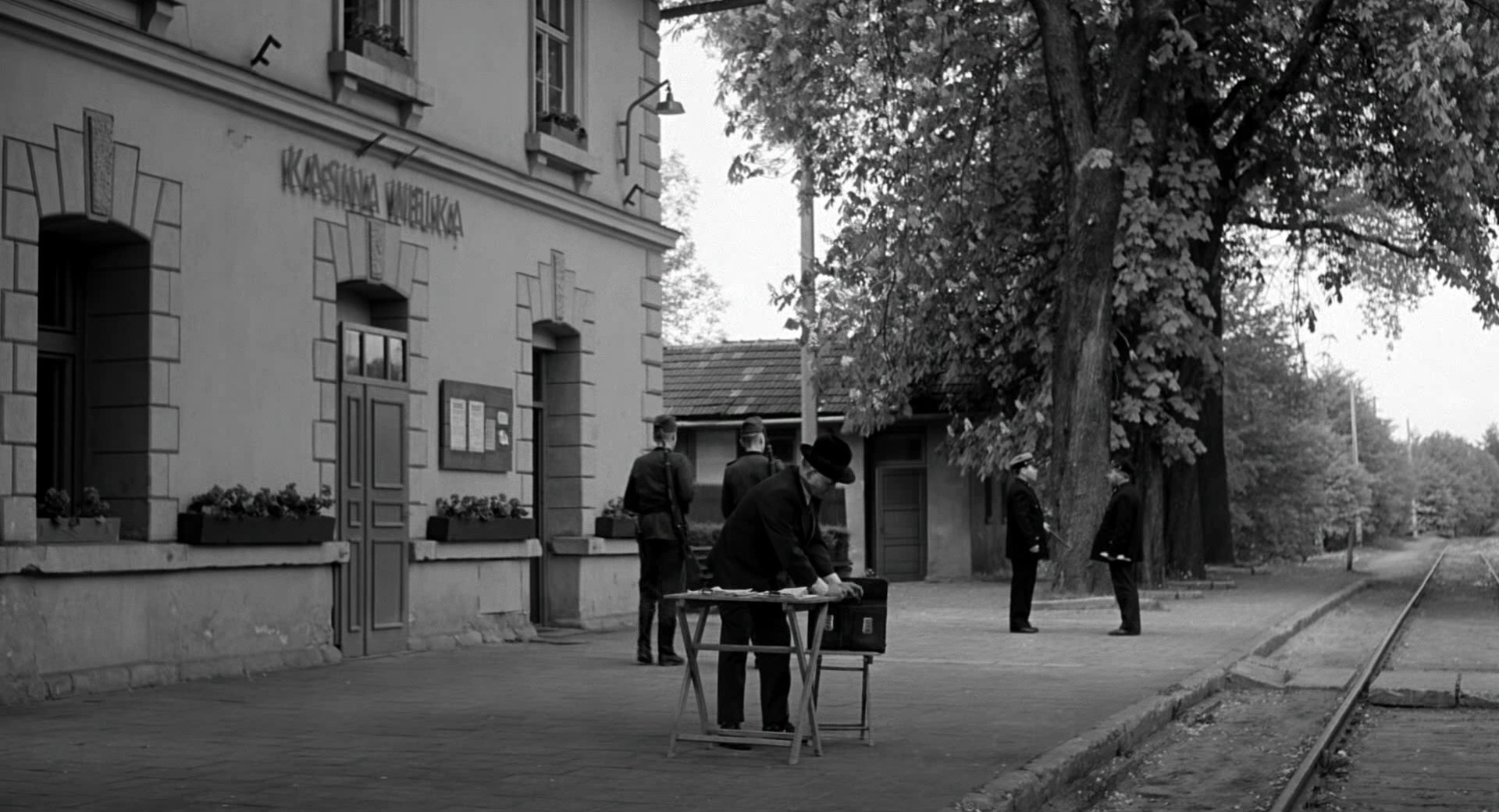 Schindler's List (1993) —  shot,  lighting