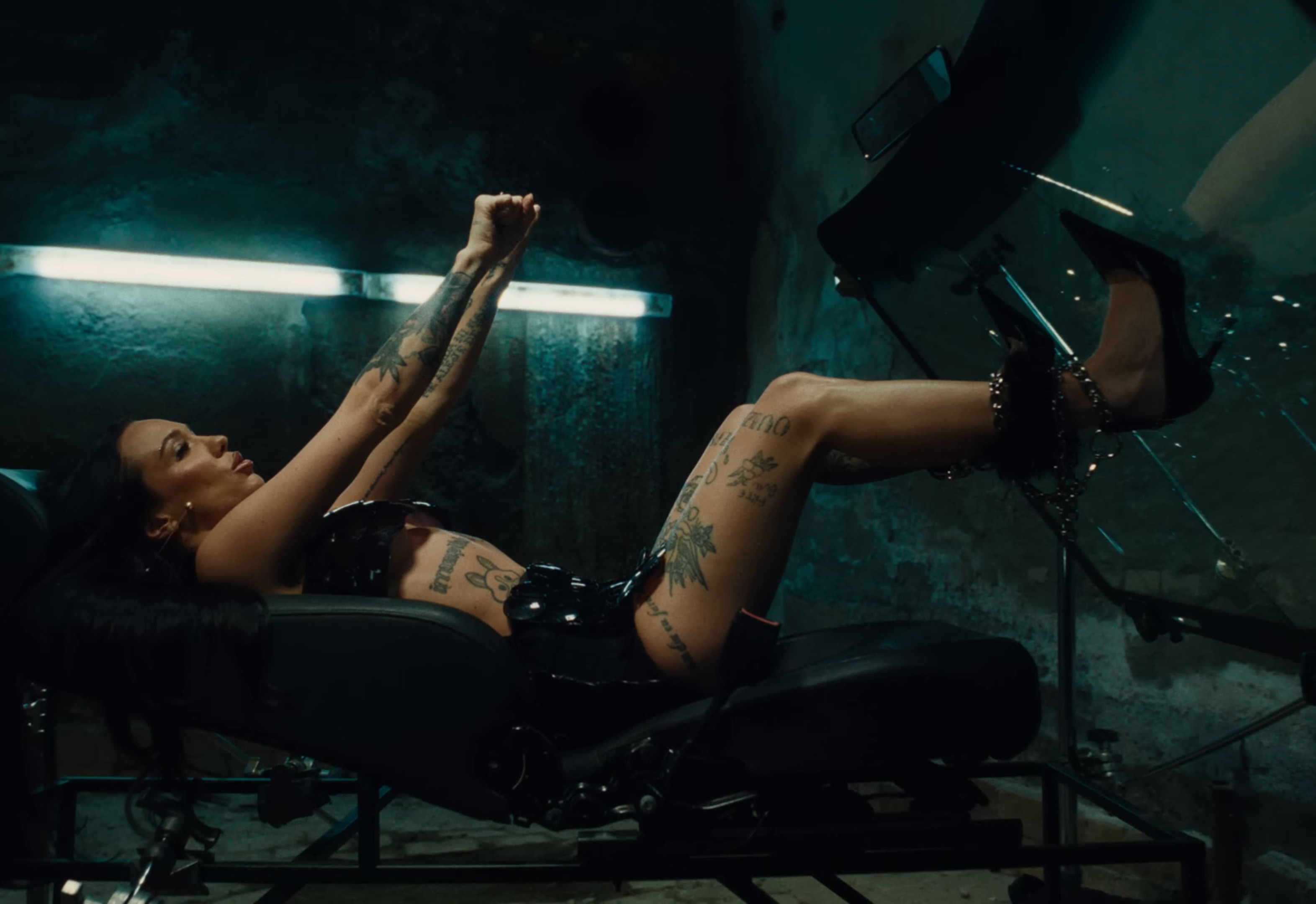 HEROINA (2025) —  shot,  lighting