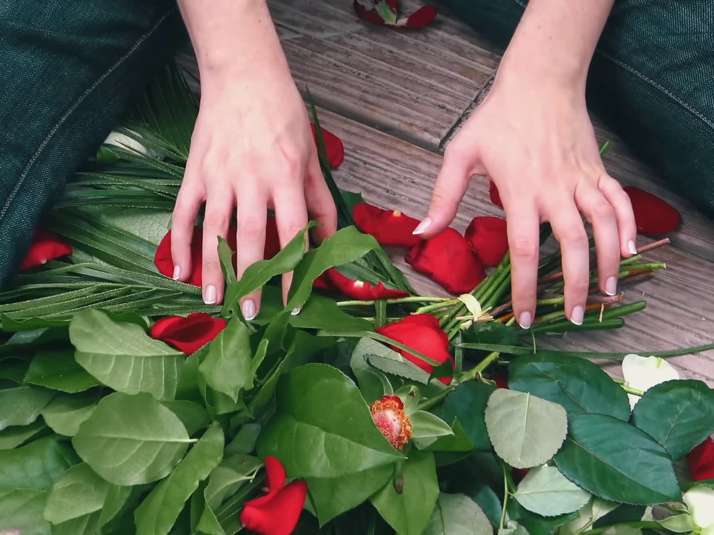 C'est drôle (2023) —  shot,  lighting