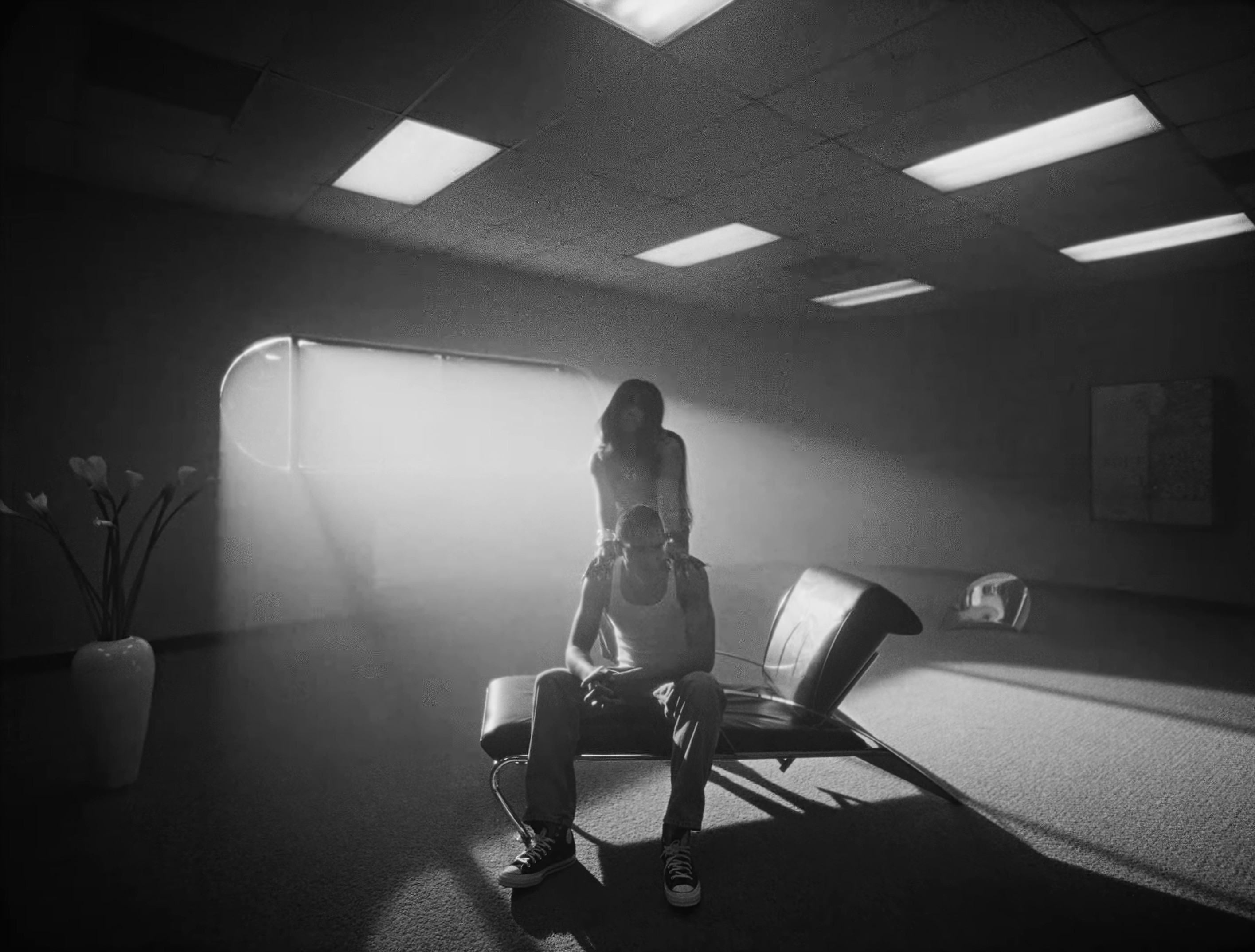 luther (2025) —  shot,  lighting