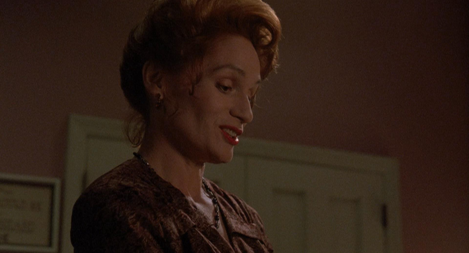 The People Under the Stairs (1991) —  shot,  lighting