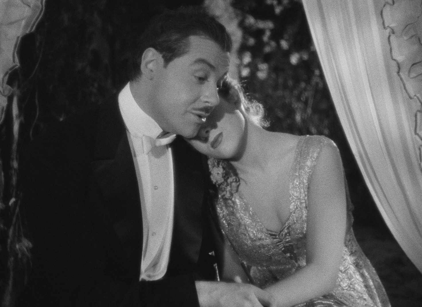 Four Flights to Love (1940) —  shot,  lighting