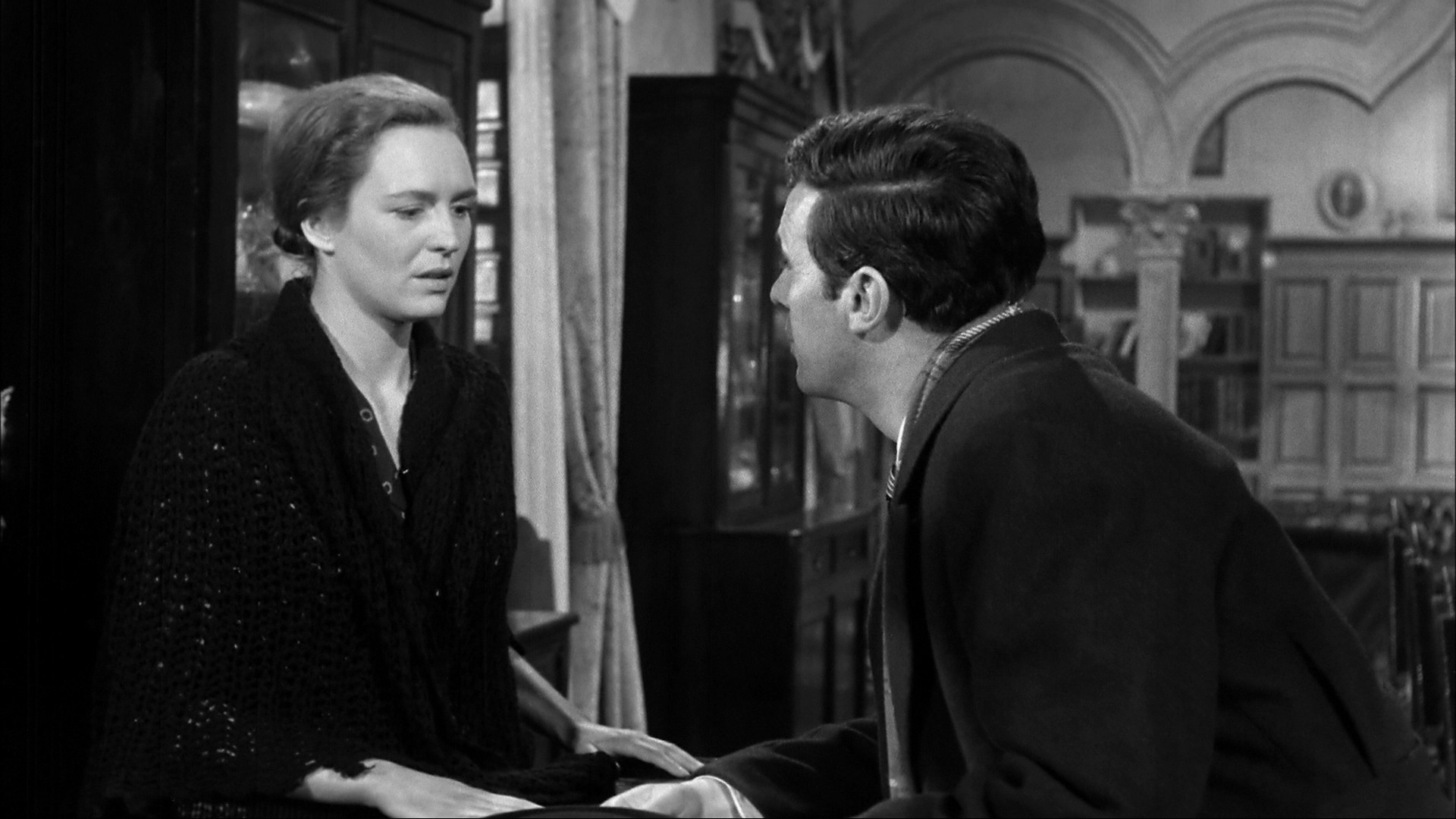 Viridiana (1961) —  shot,  lighting