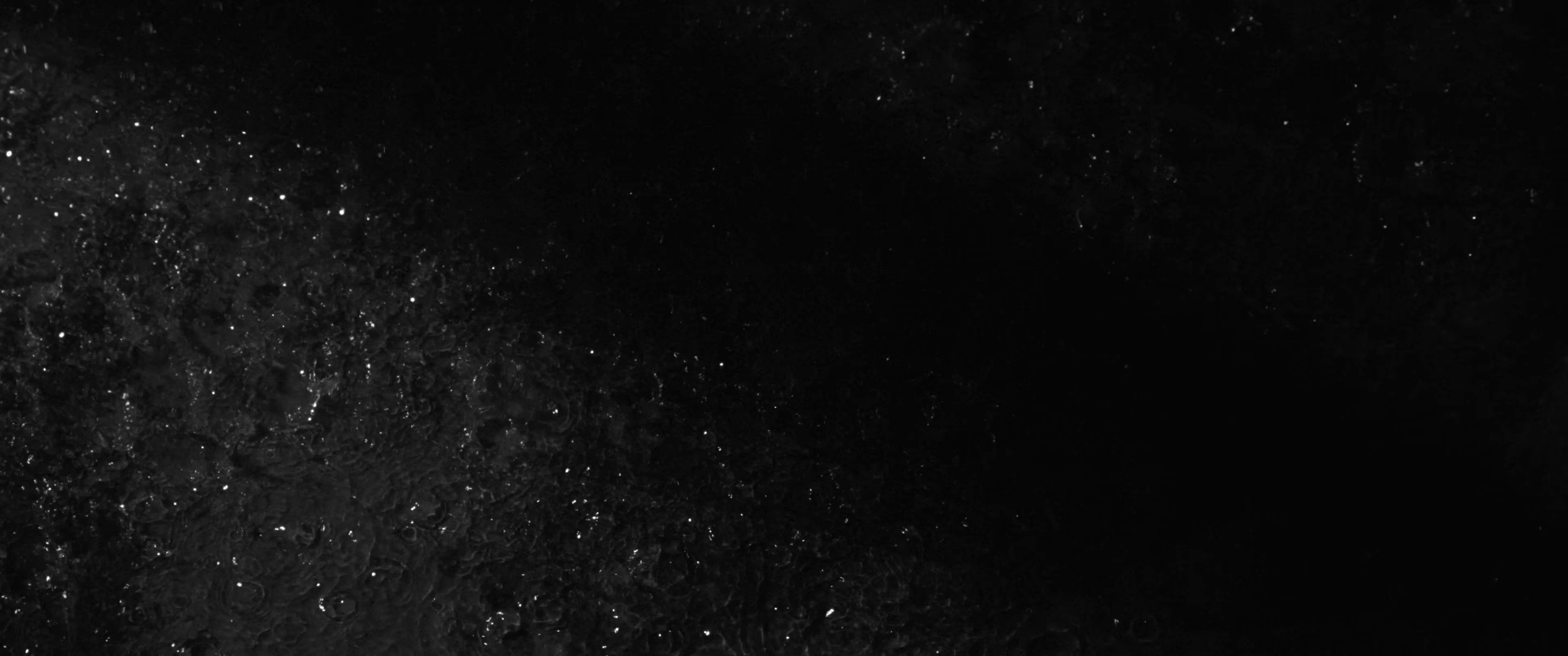 Dernière pluie (2025) —  shot,  lighting